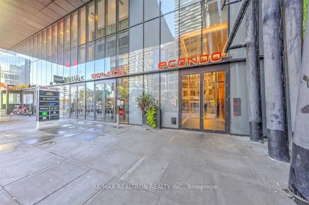 8 Eglinton Avenue E, #1611
