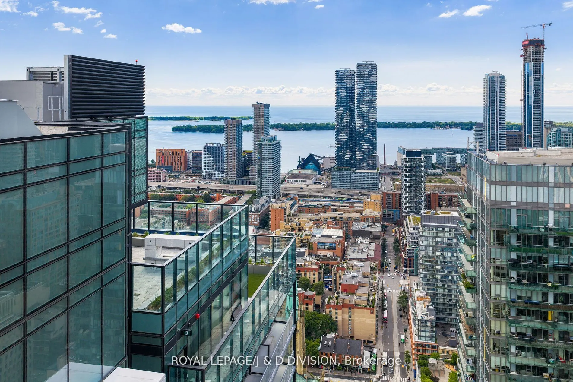 89 Church Street, #4107