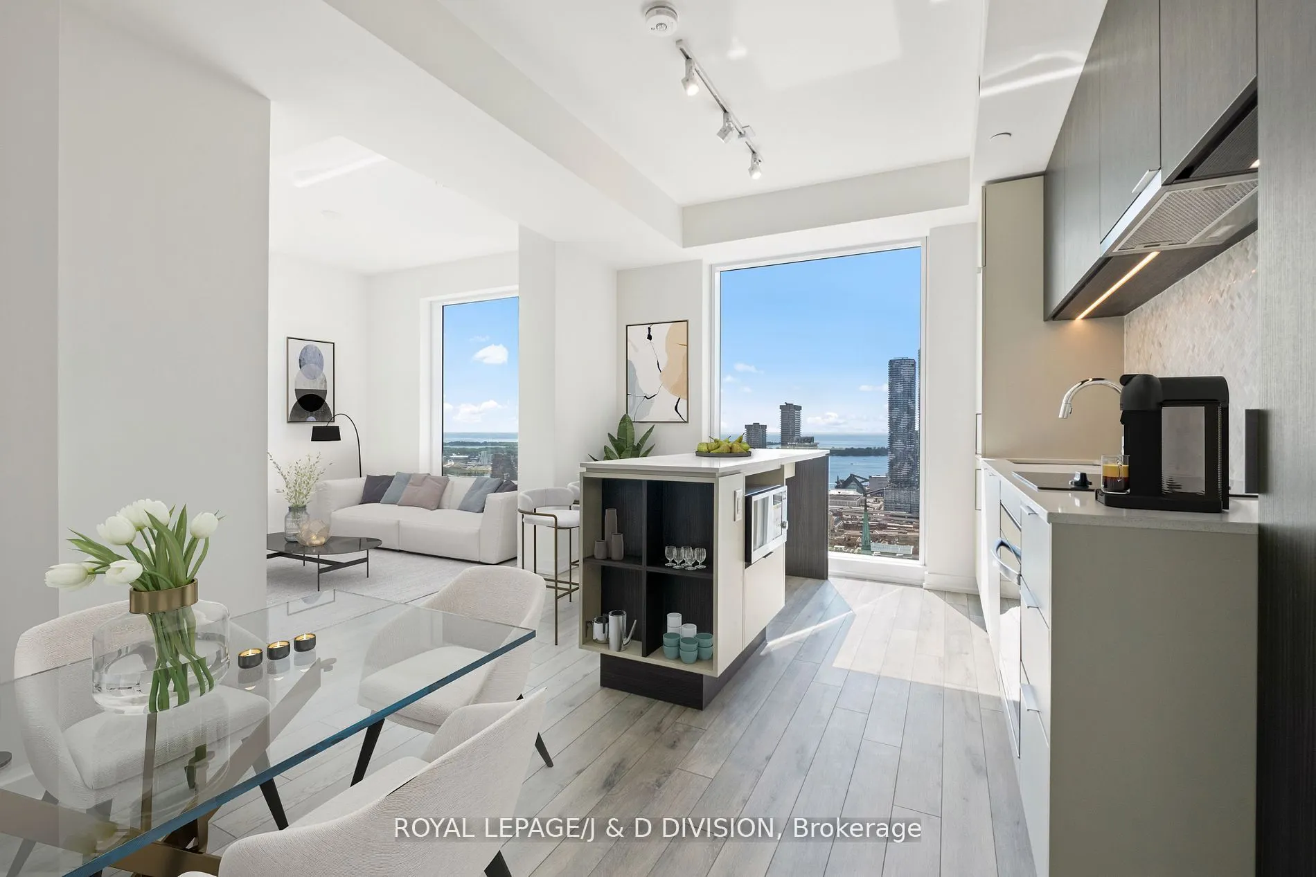 89 Church Street, #4107