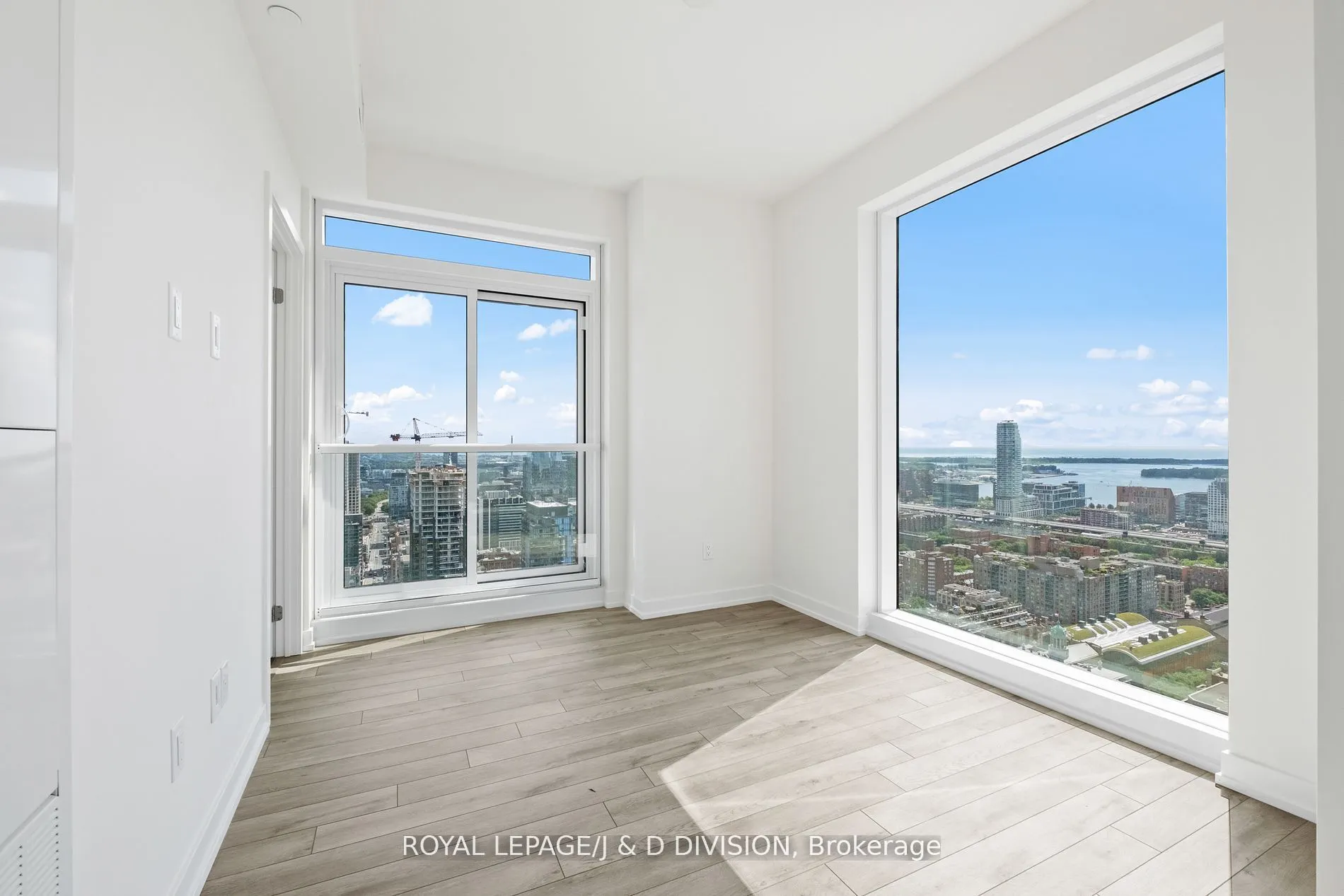 89 Church Street, #4107