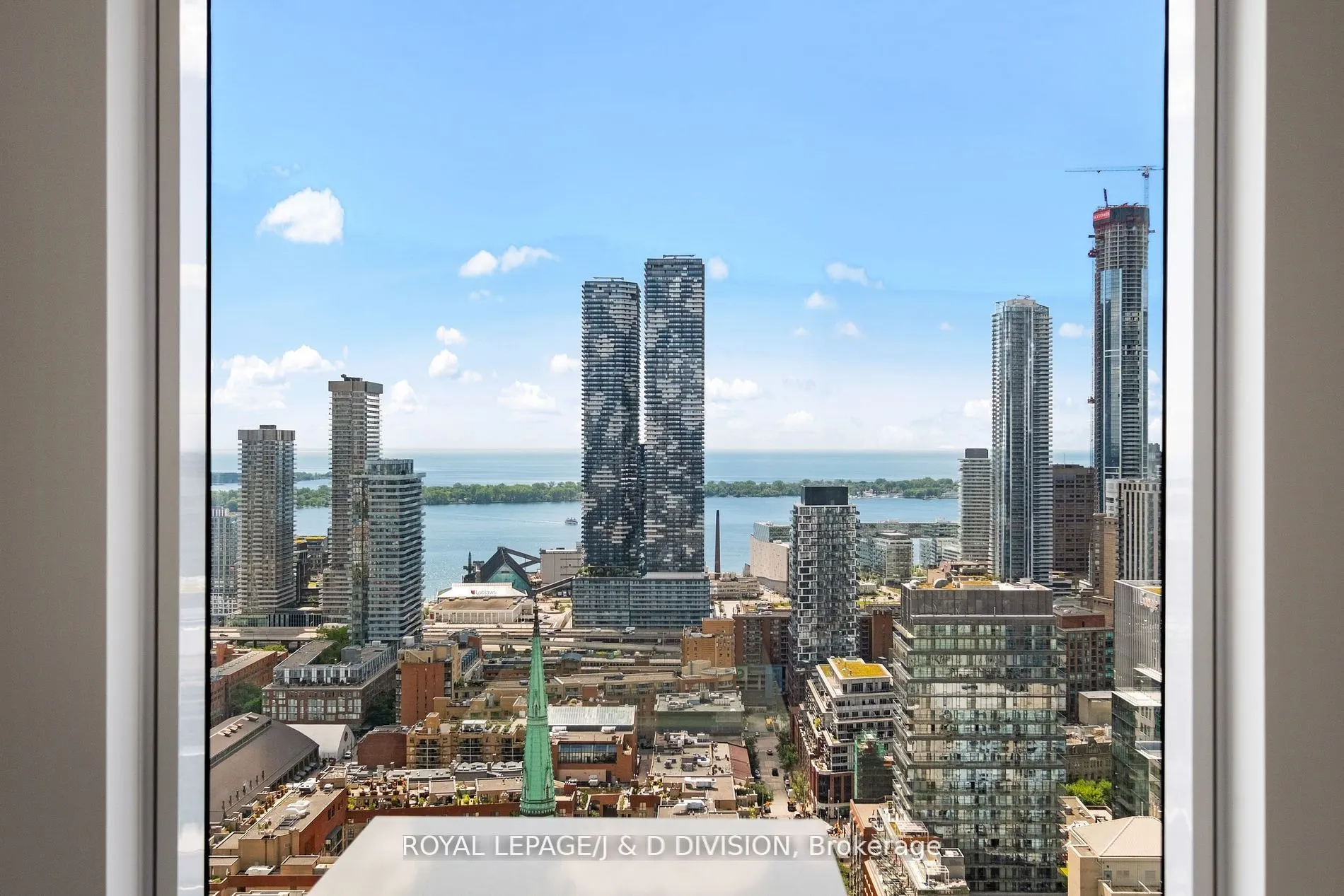89 Church Street, #4107