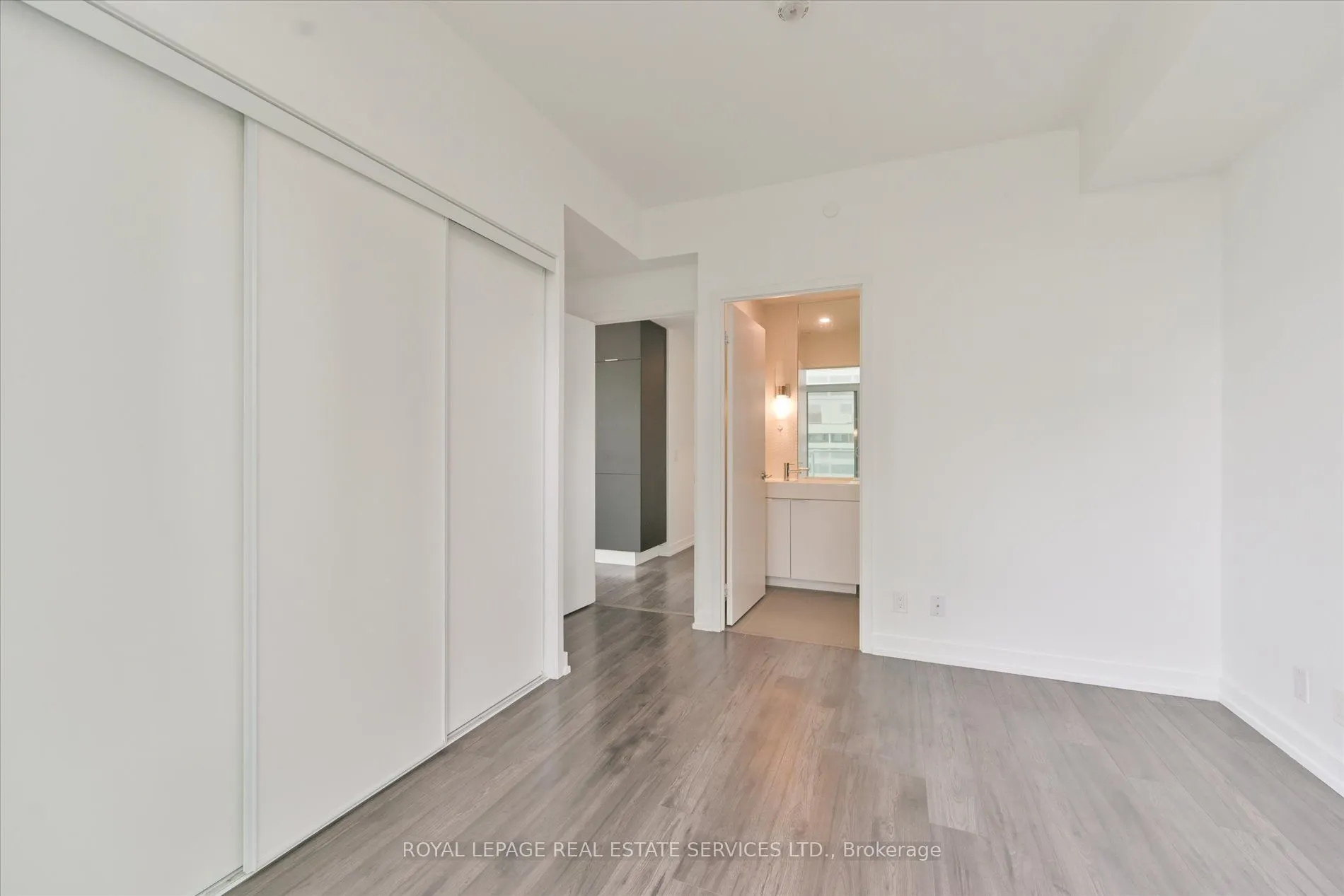 33 Helendale Avenue, #1310