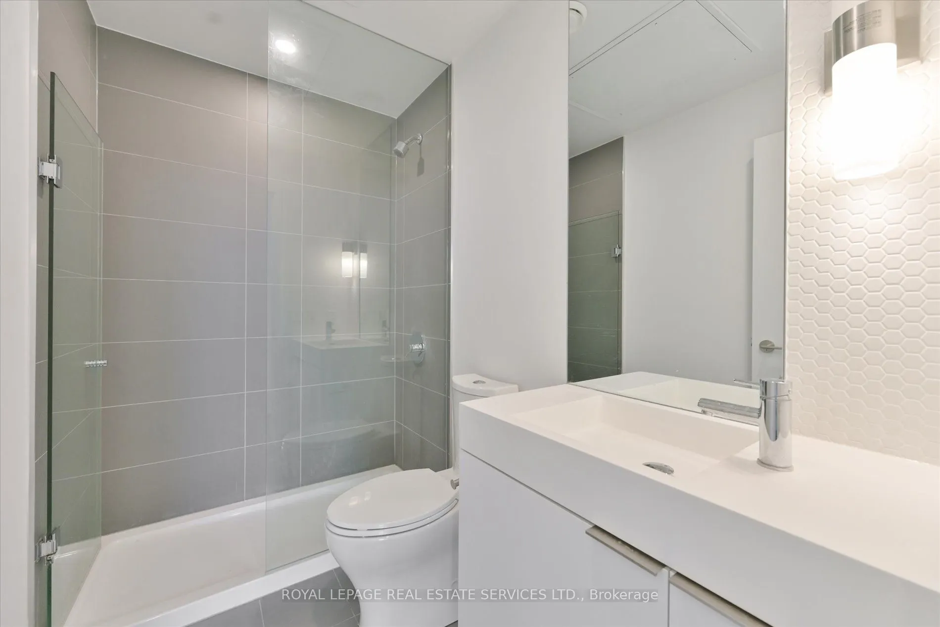 33 Helendale Avenue, #1310