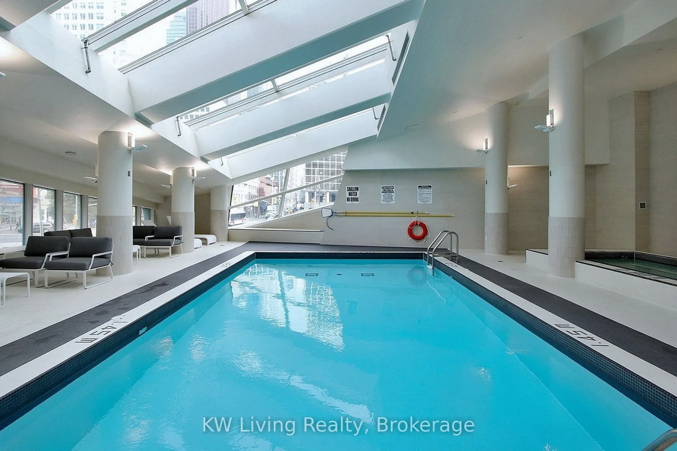 8 The Esplanade, #1802