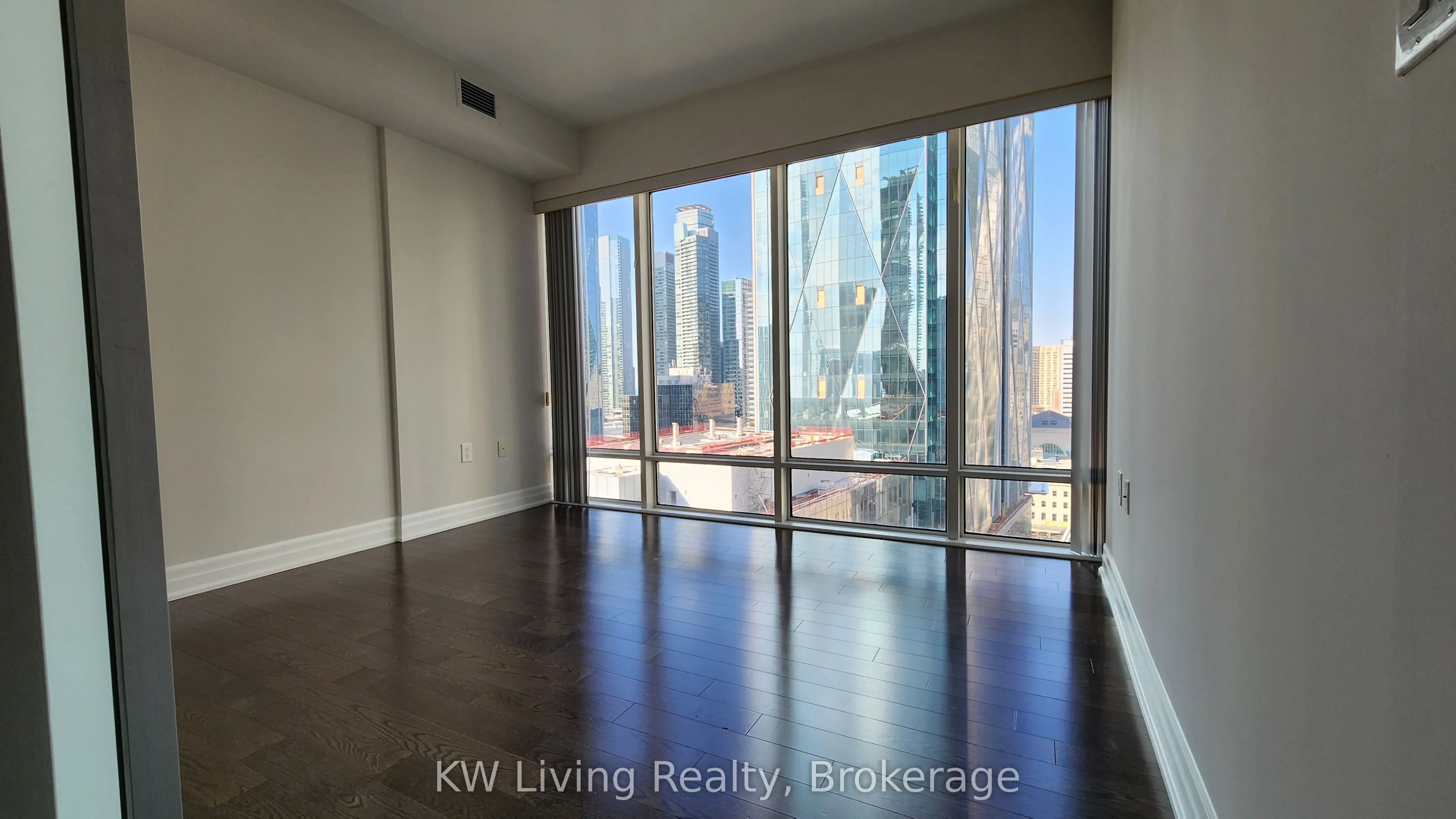 8 The Esplanade, #1802