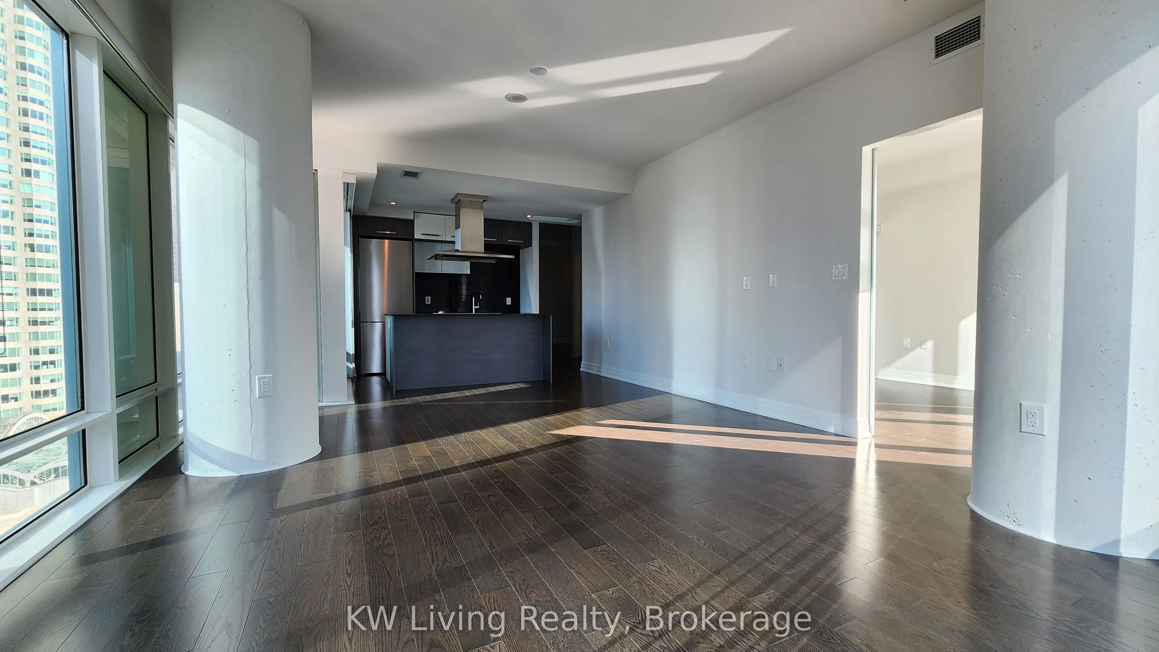 8 The Esplanade, #1802