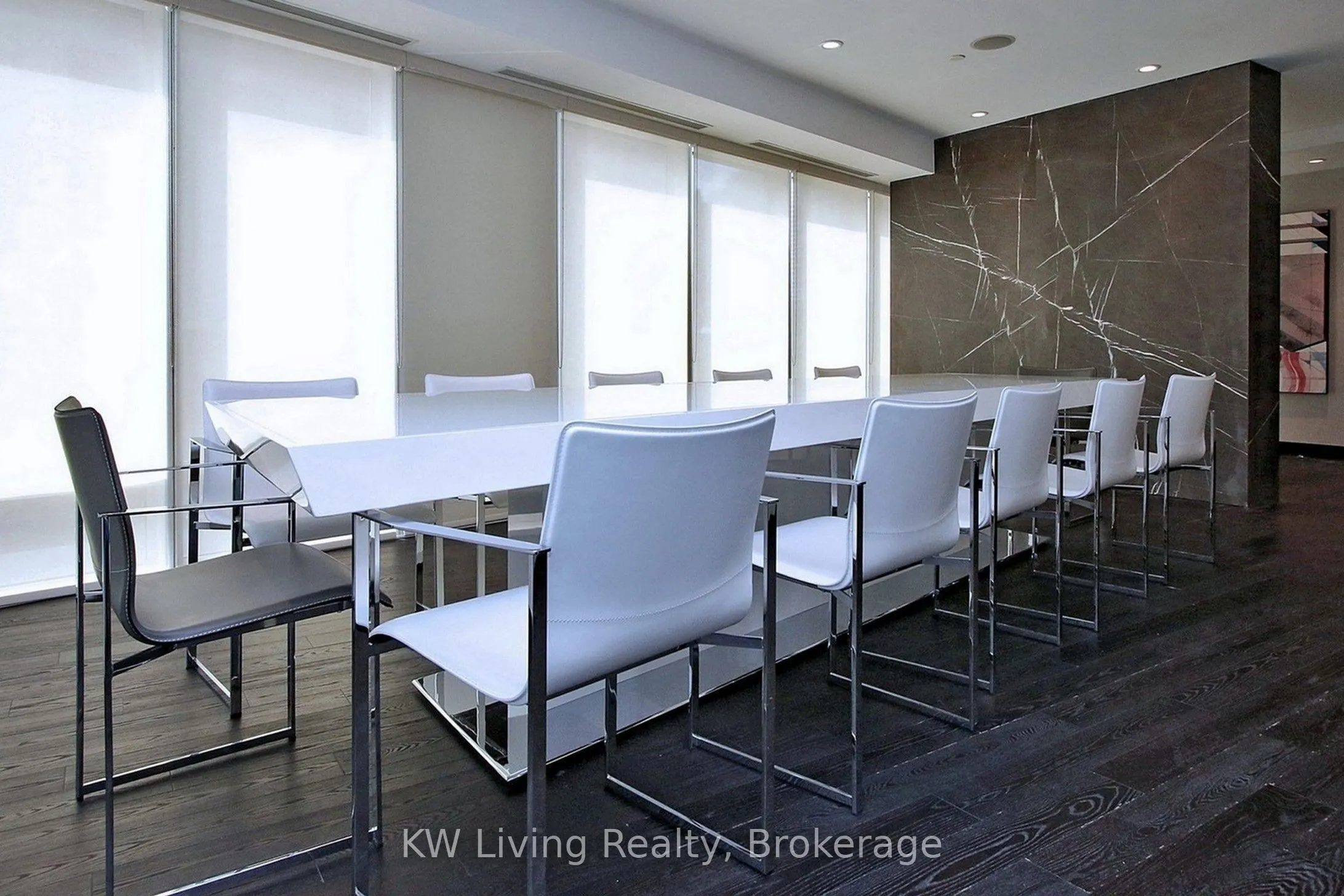 8 The Esplanade, #1802