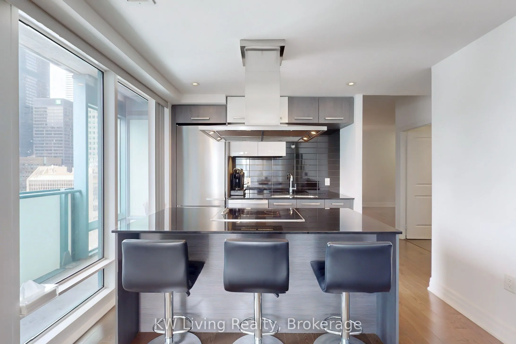 8 The Esplanade, #1802
