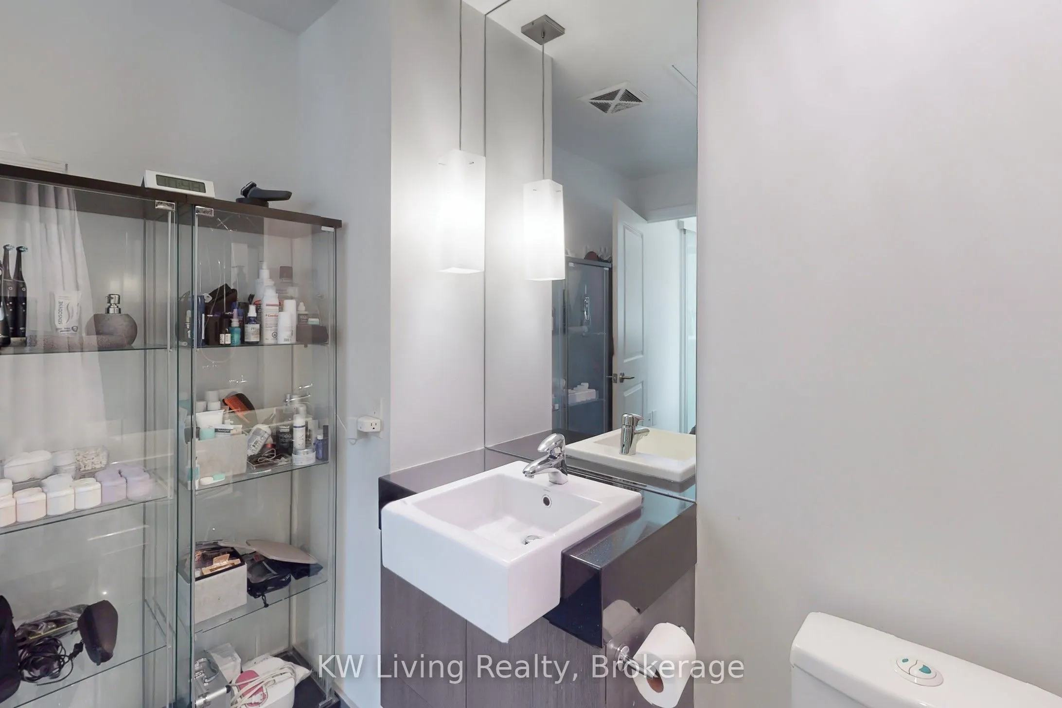 8 The Esplanade, #1802