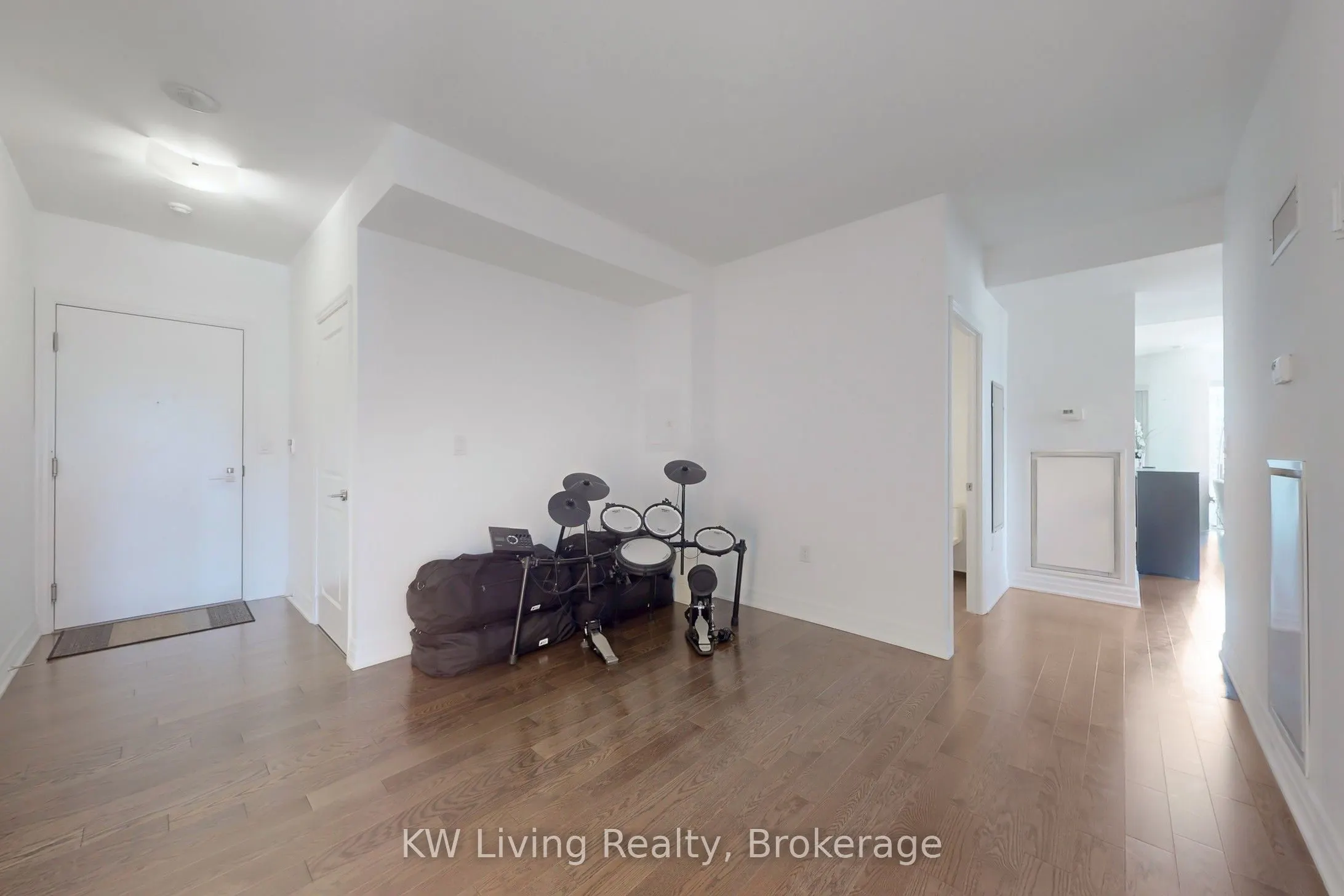 8 The Esplanade, #1802