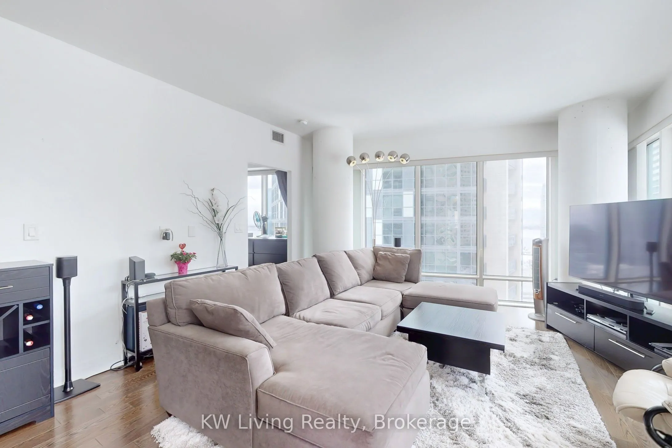 8 The Esplanade, #1802