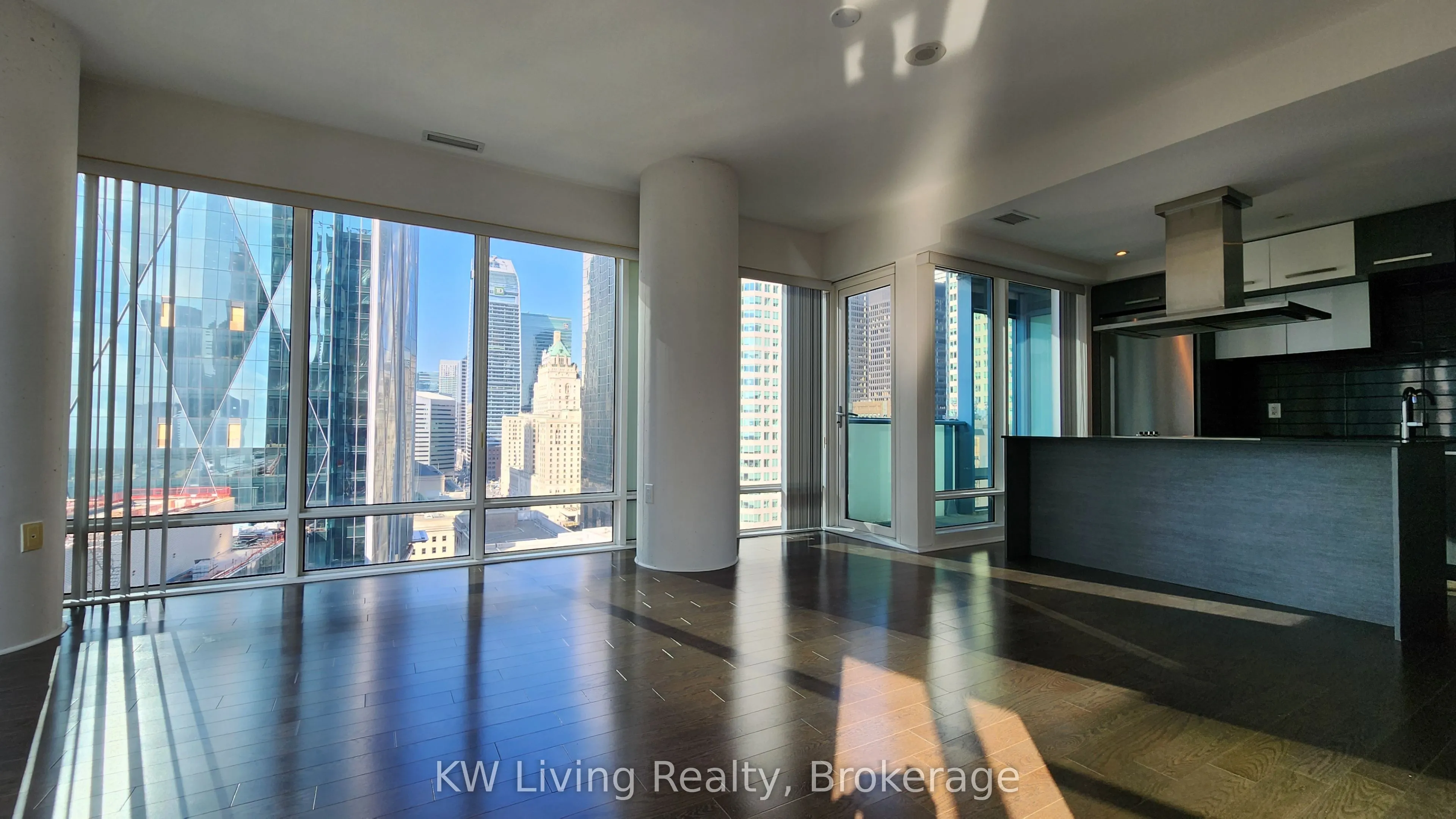 8 The Esplanade, #1802