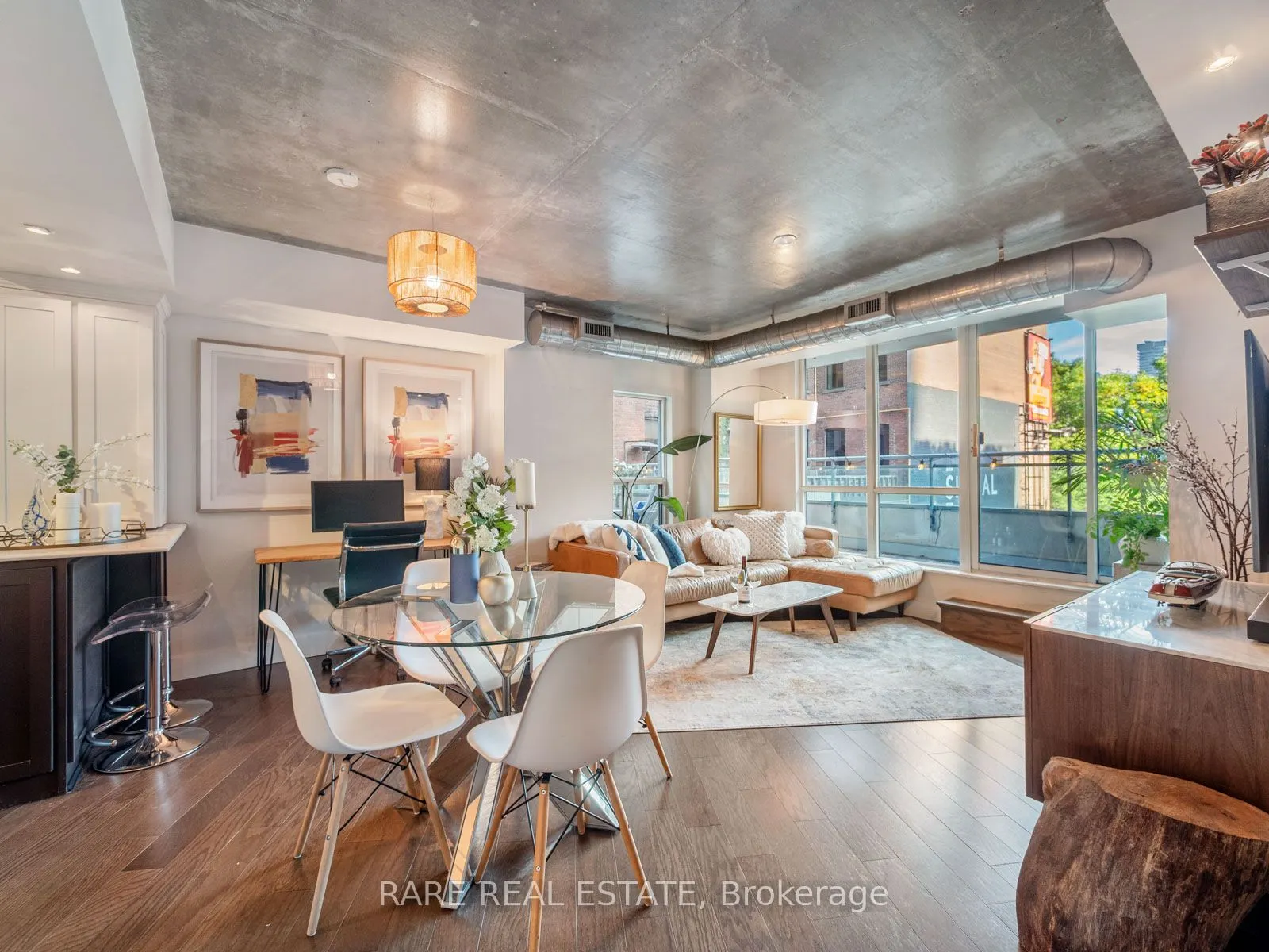 77 Lombard Street, #202