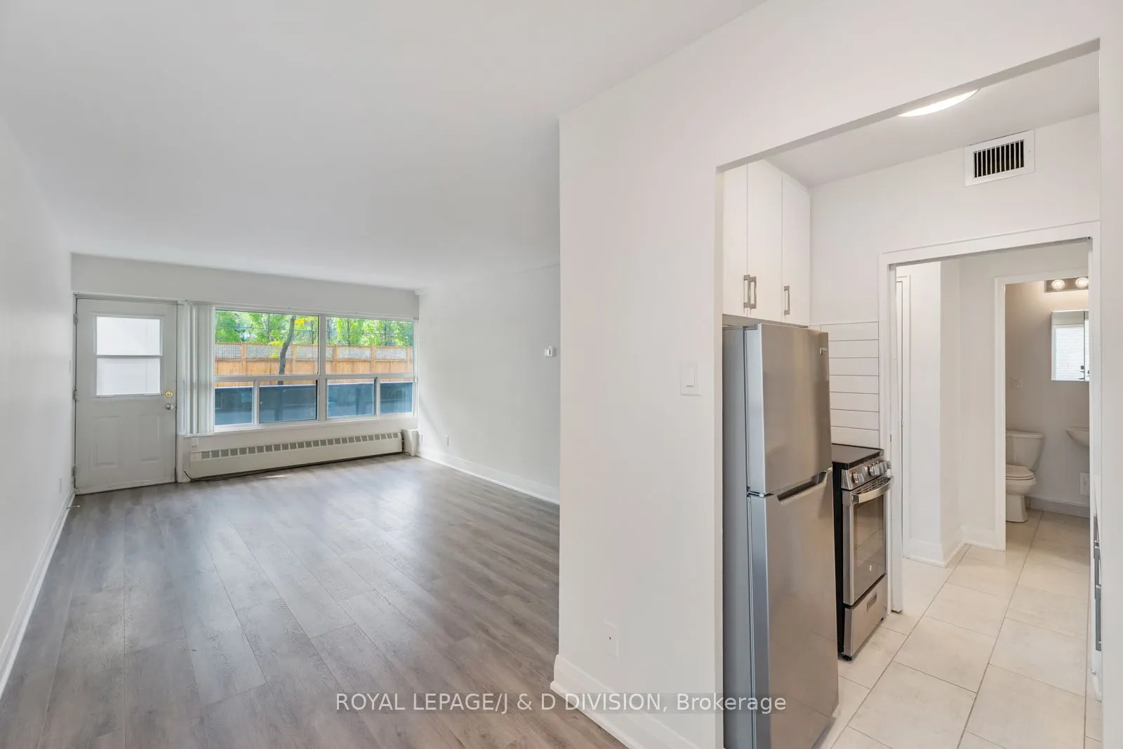 494 Avenue Road, #10