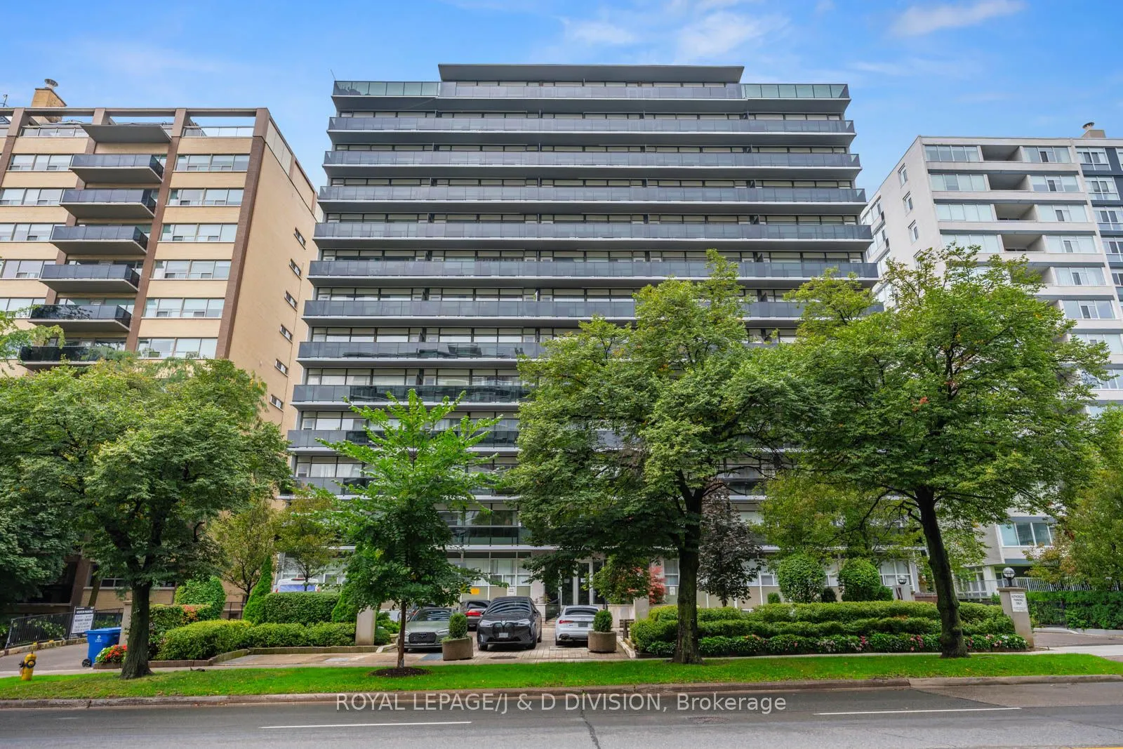 494 Avenue Road, #10