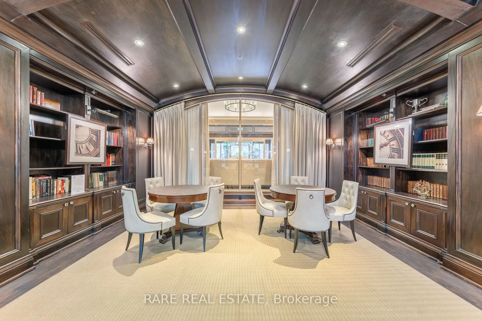 20 Burkebrook Place, #611