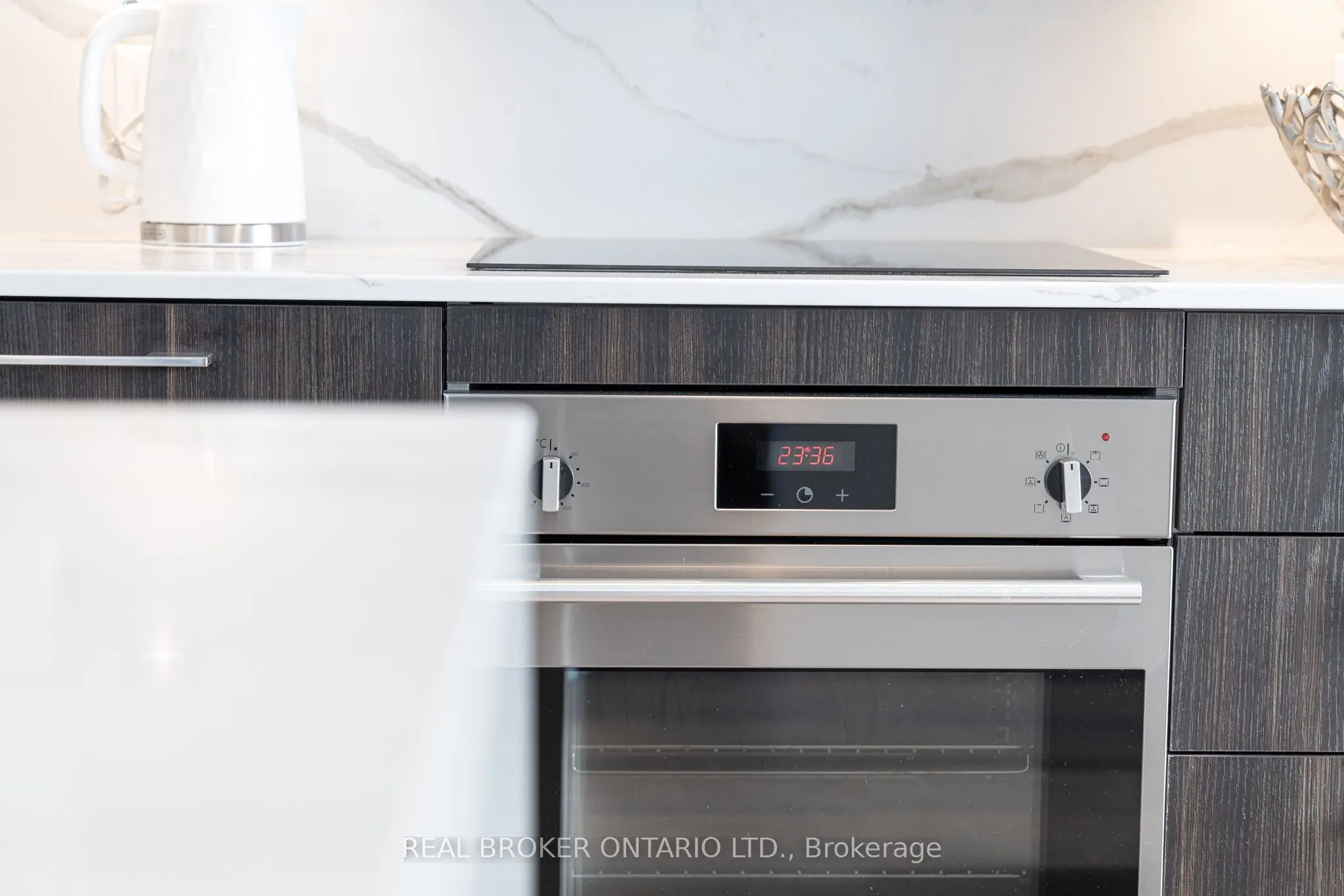 501 Adelaide Street W, #1308