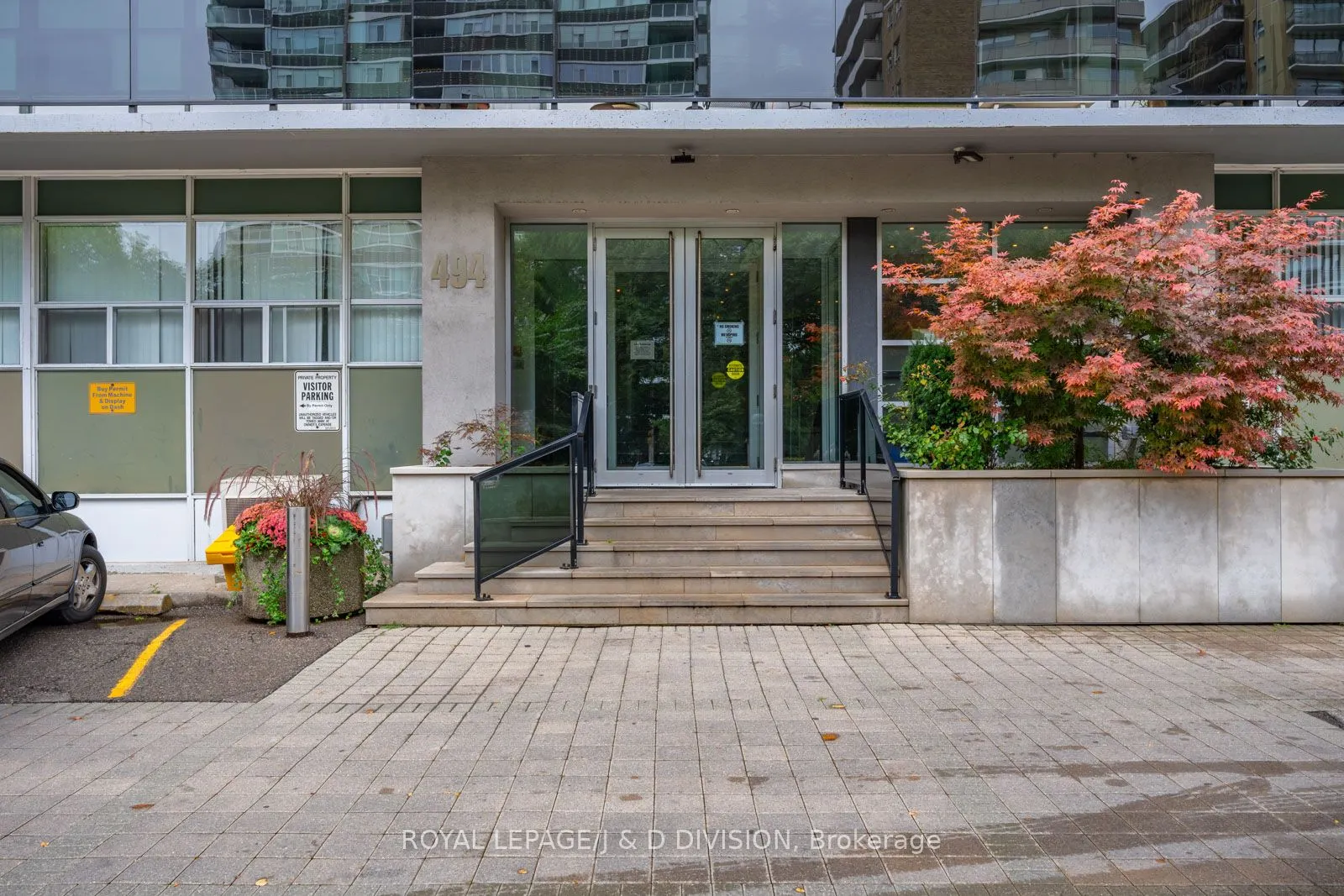 494 Avenue Road, #26