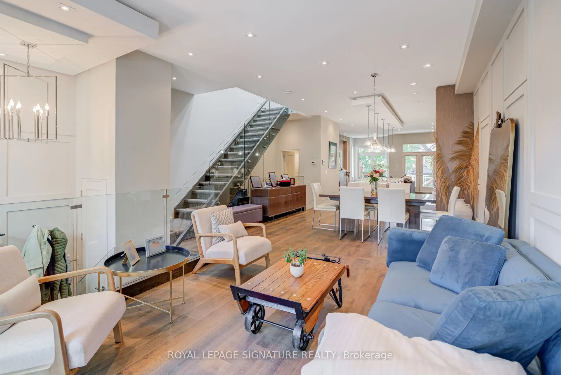 290 Deloraine Avenue