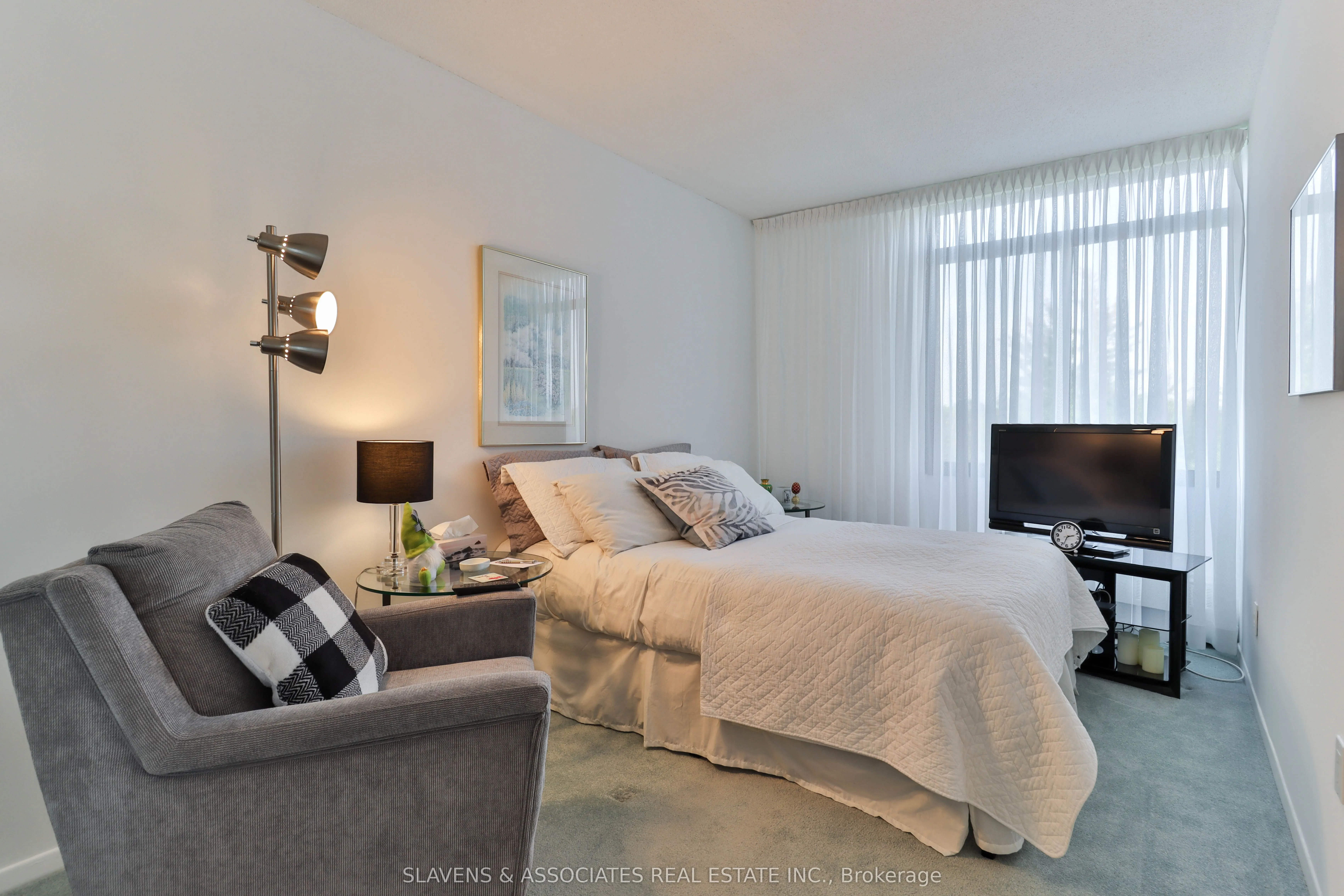 3300 Don Mills Road, #403