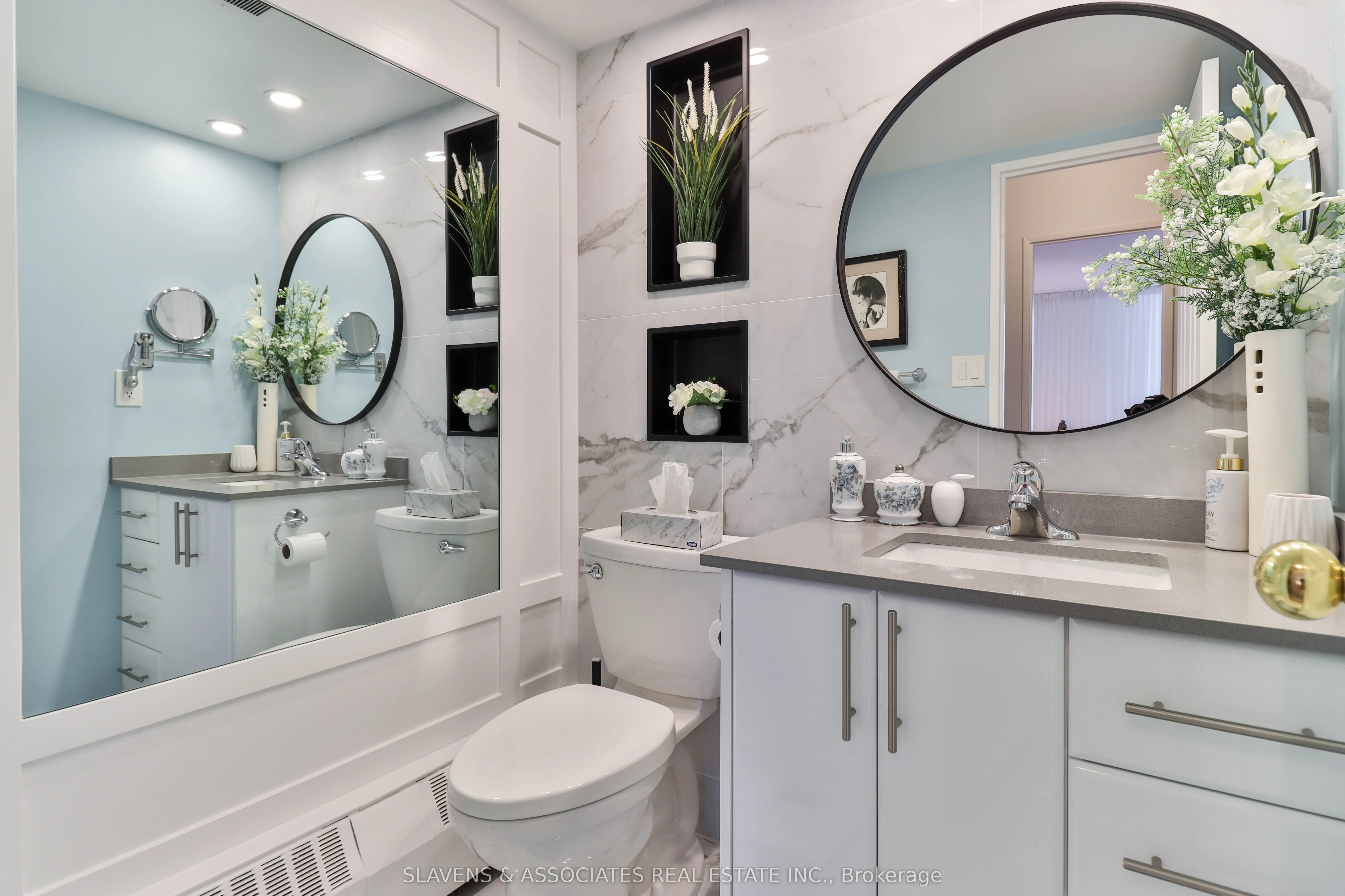 3300 Don Mills Road, #403