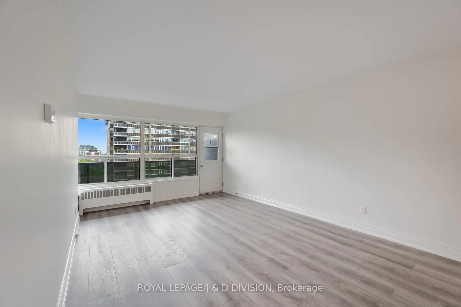 494 Avenue Road, #107