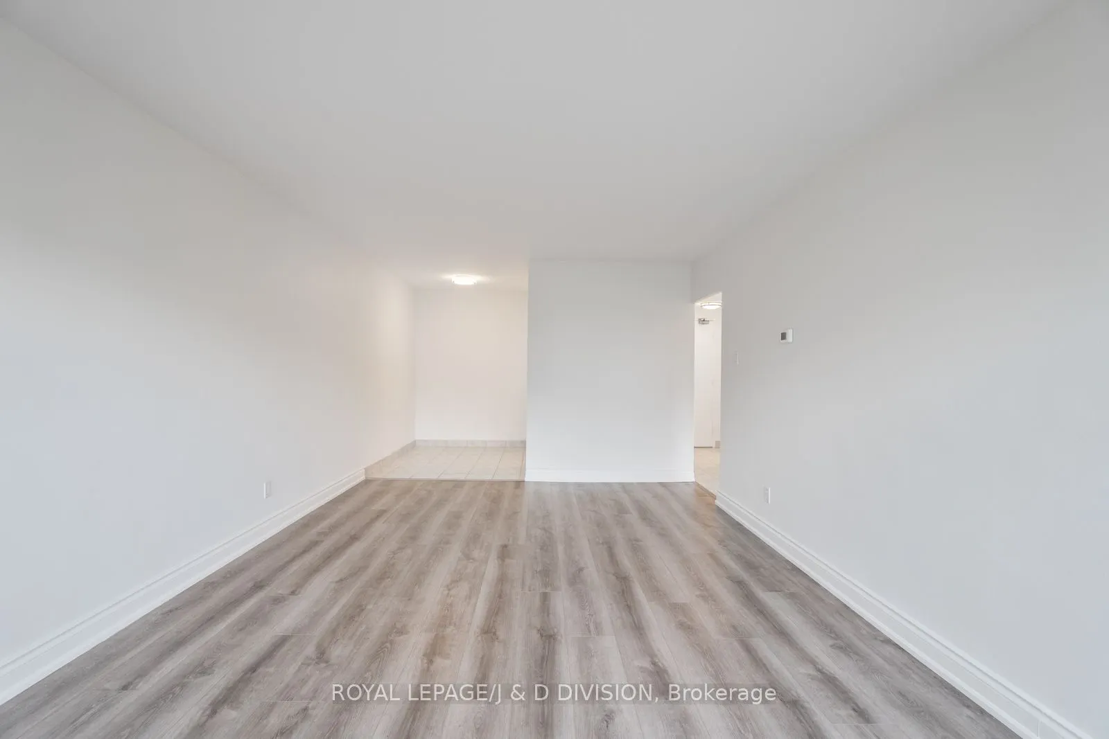 494 Avenue Road, #107