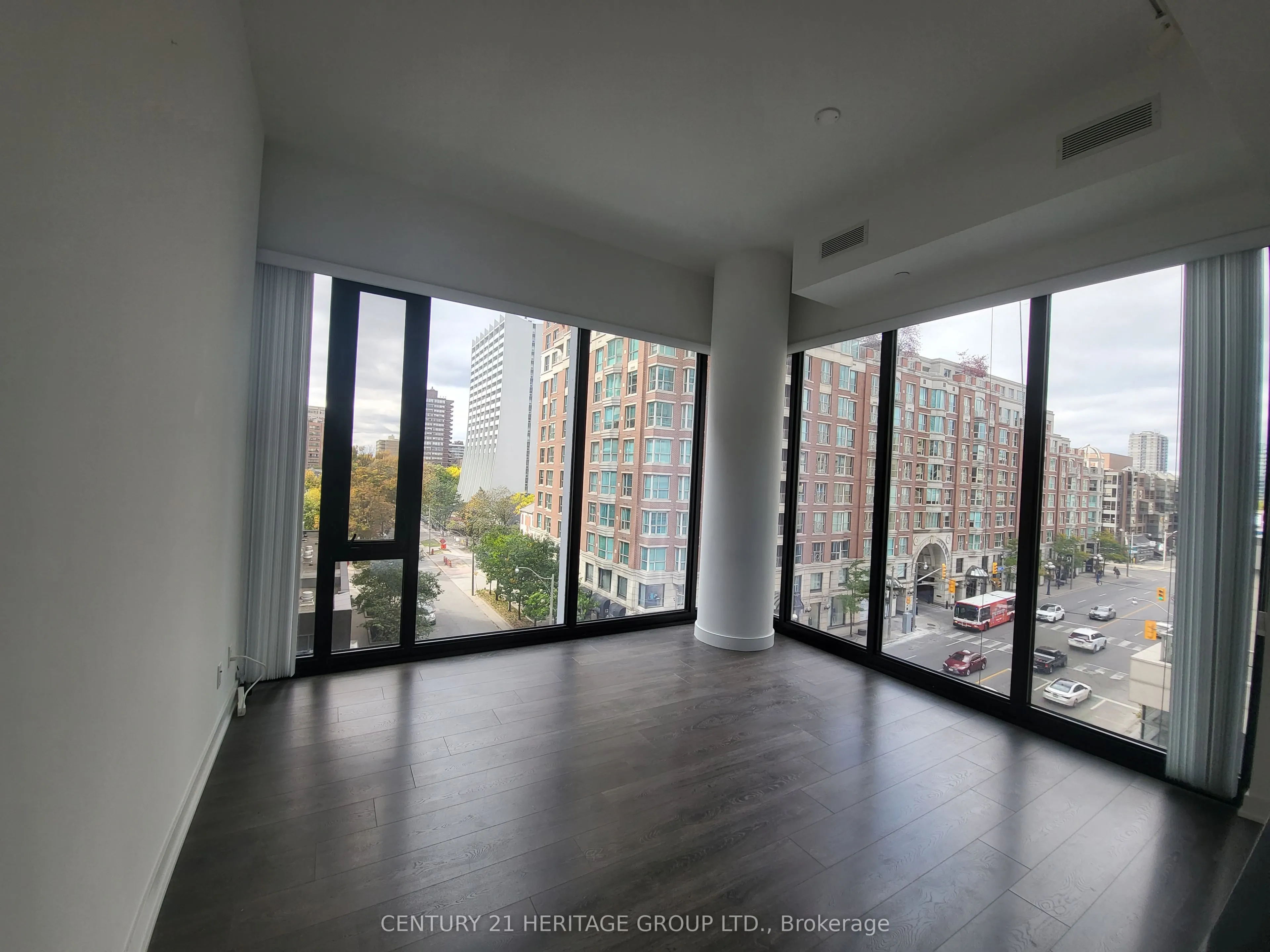 188 Cumberland Street, #412