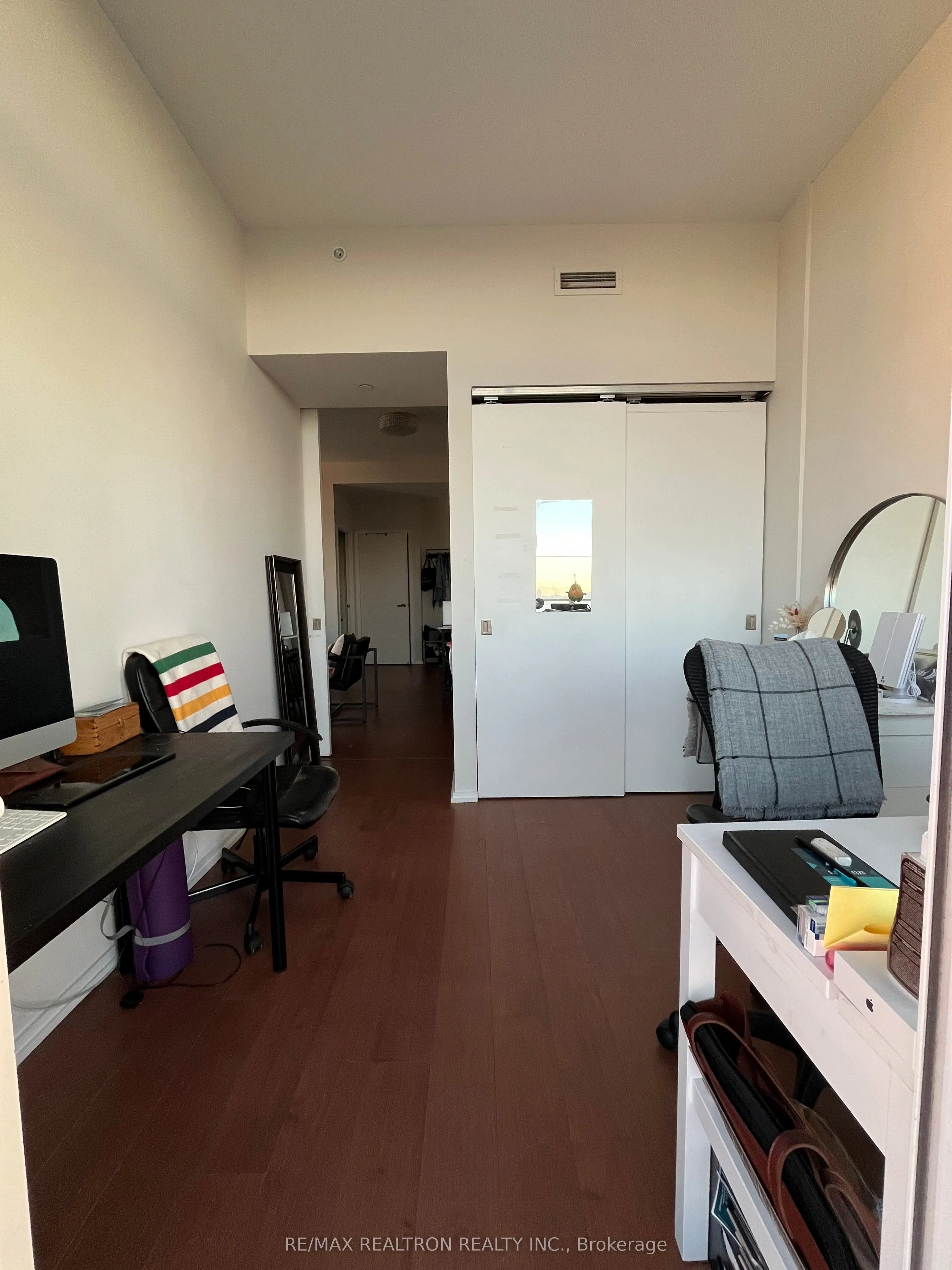 125 Peter Street, #8