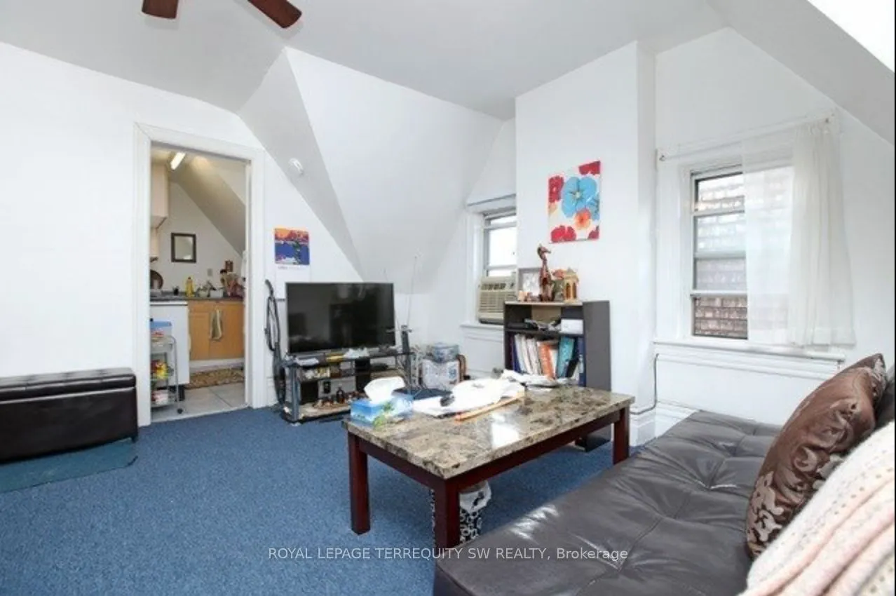 536 Huron Street, #N