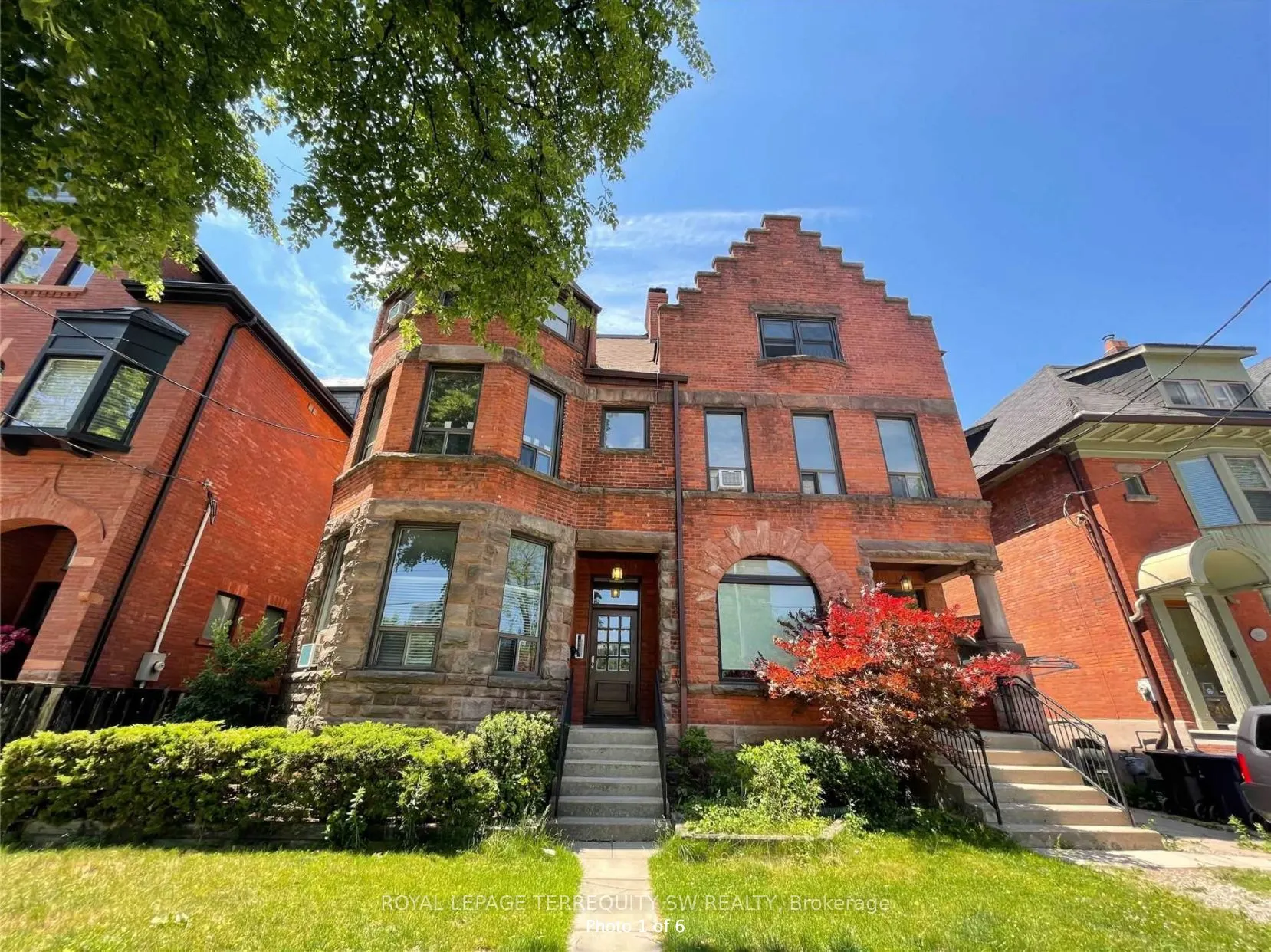 536 Huron Street, #N