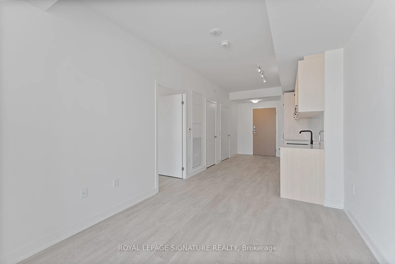 1 Kyle Lowry Road, #321