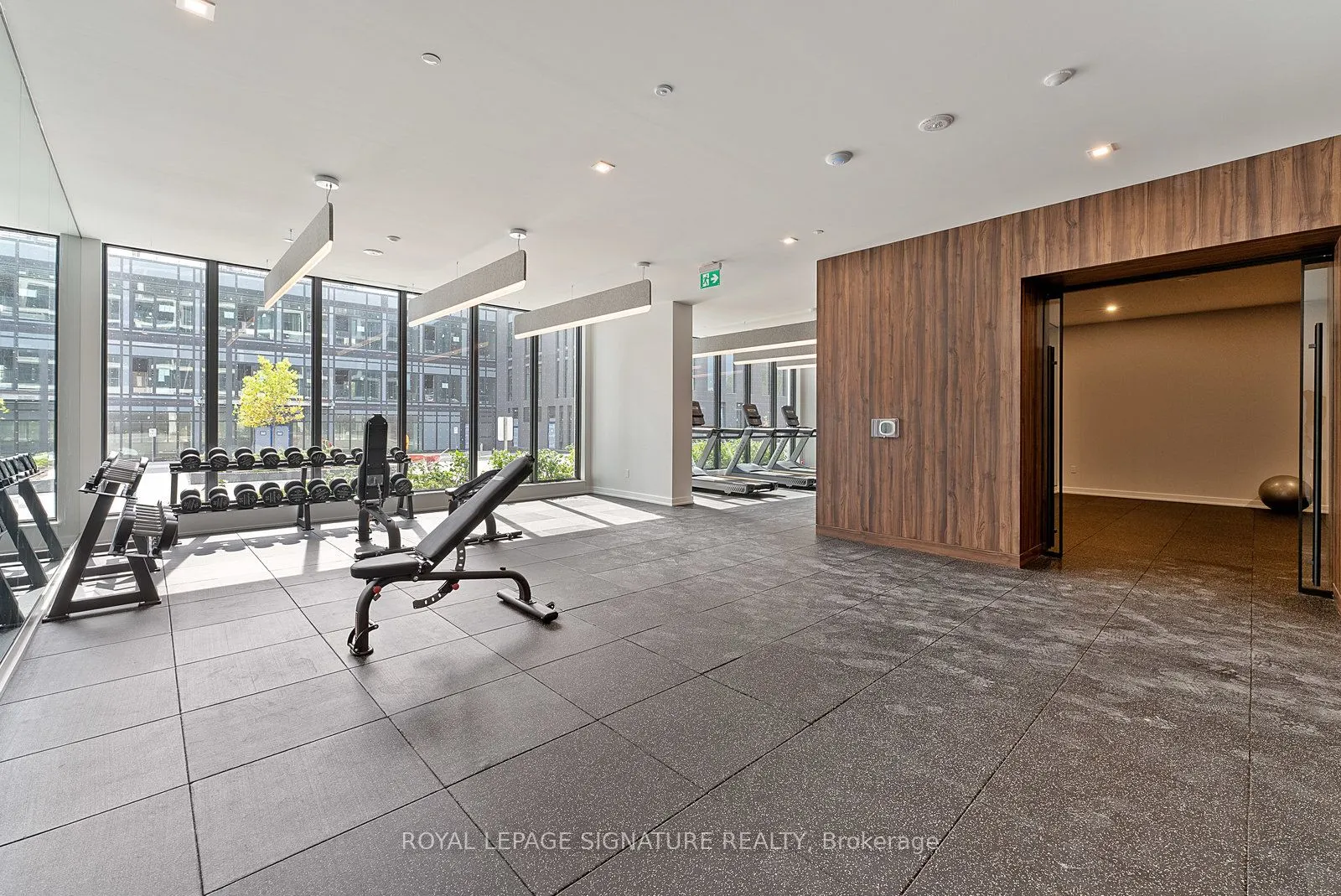 1 Kyle Lowry Road, #321