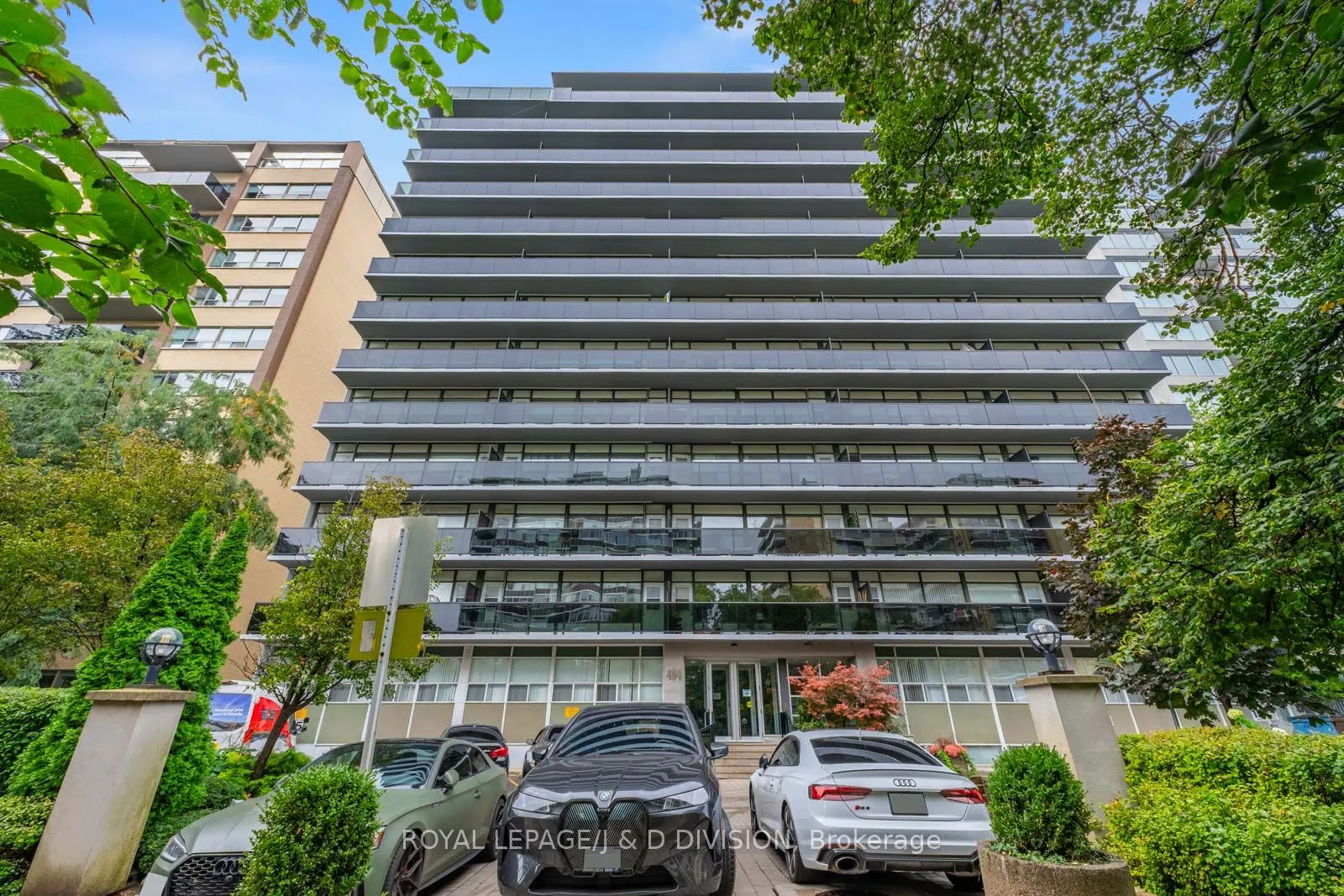 494 Avenue Road, #125