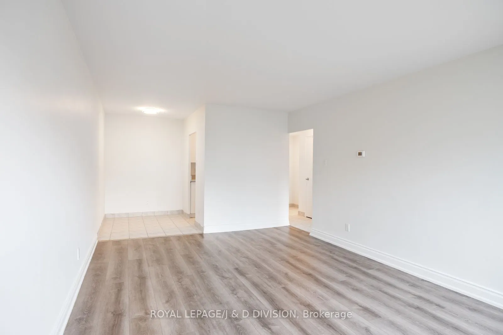 494 Avenue Road, #125