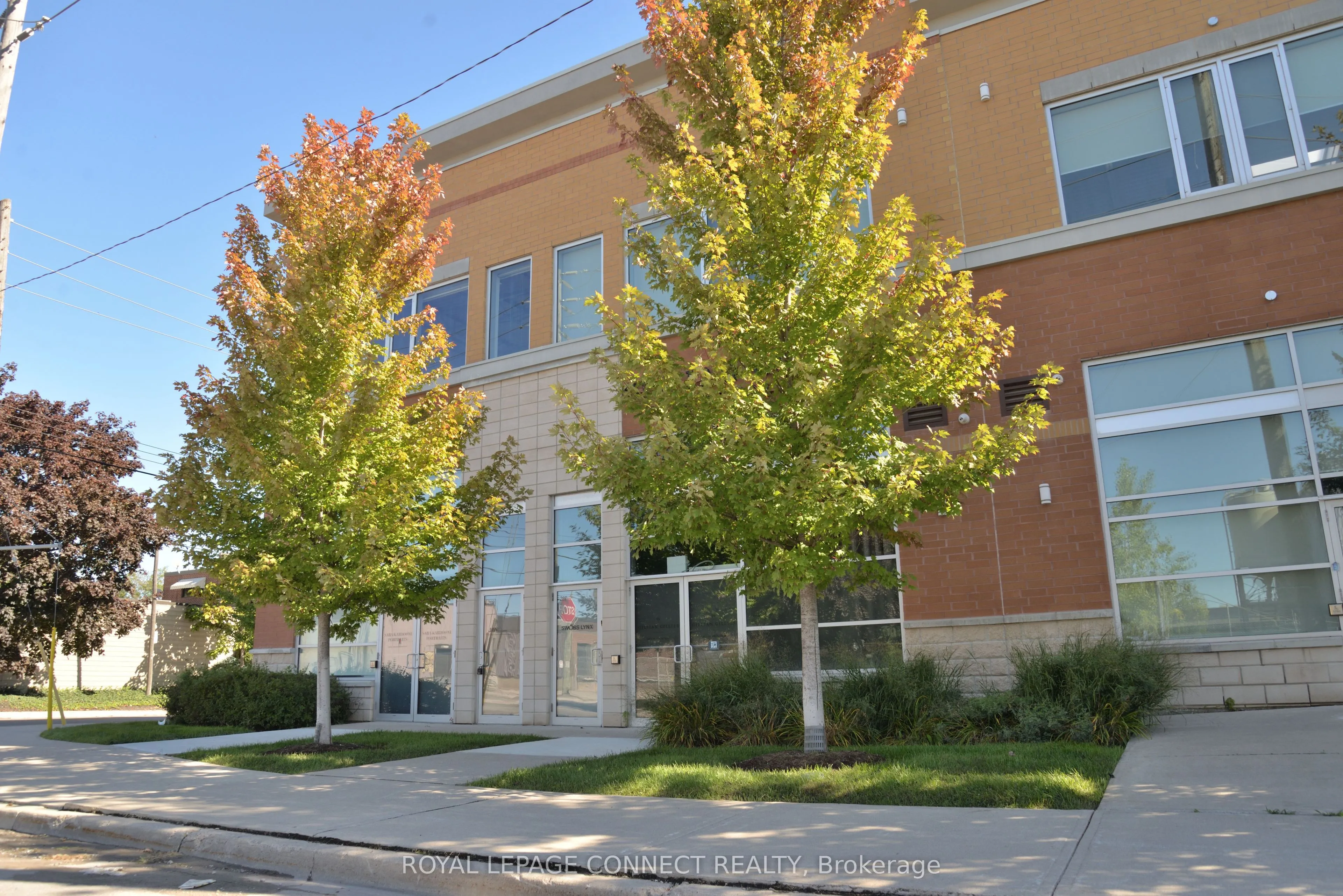 41 Industrial Street, #208