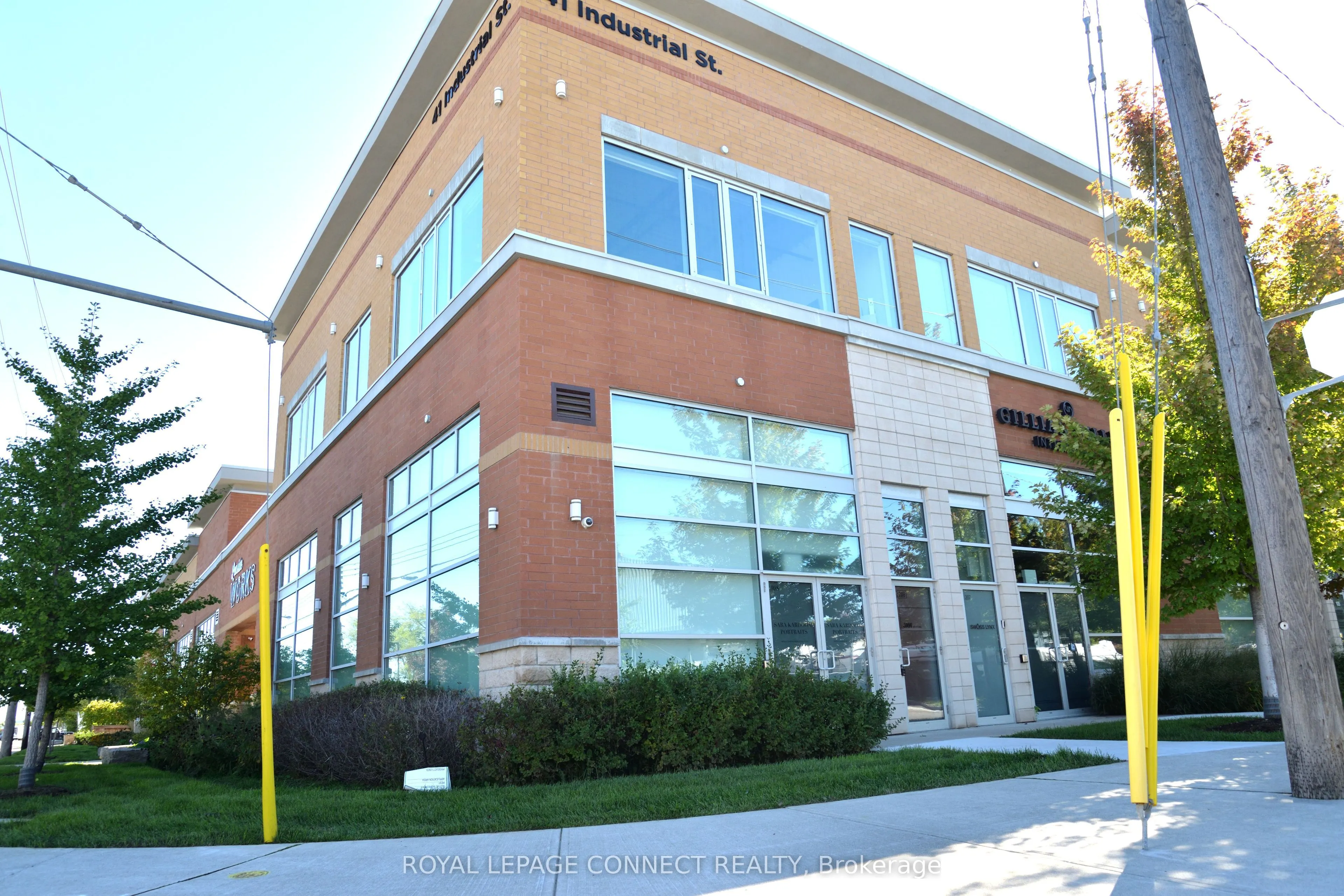 41 Industrial Street, #208
