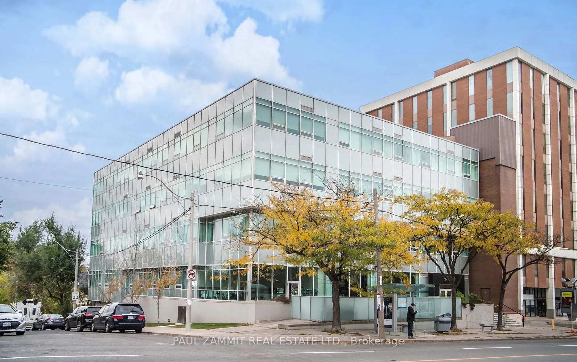 562 Eglinton Avenue E, #402