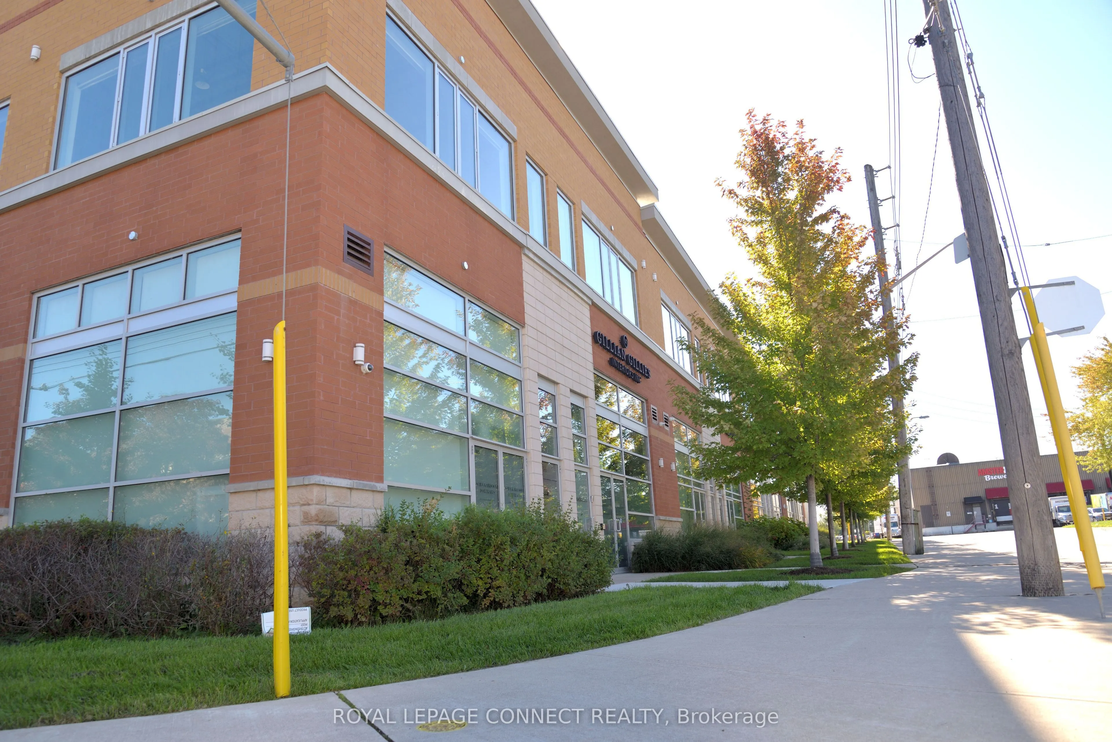 41 Industrial Street, #208