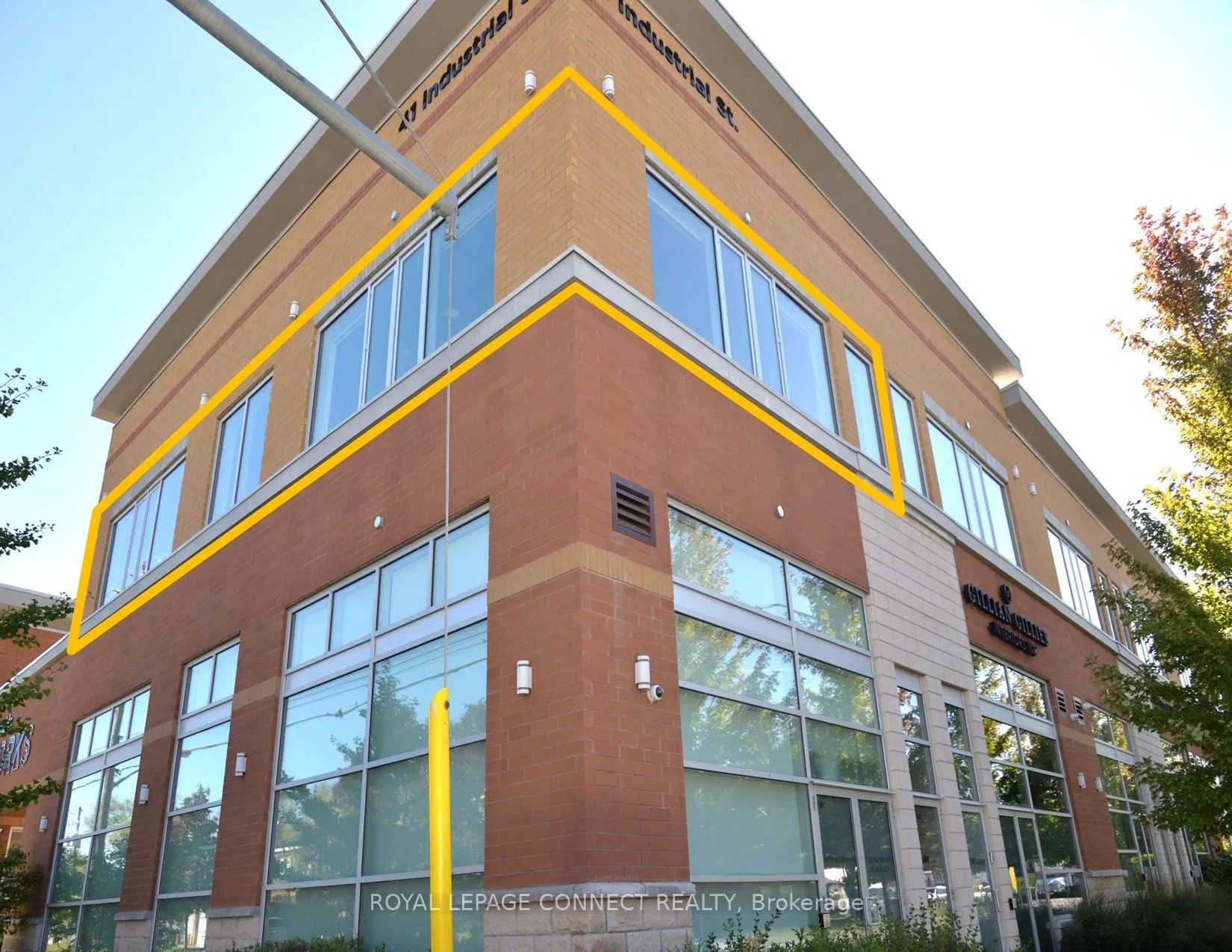 41 Industrial Street, #208