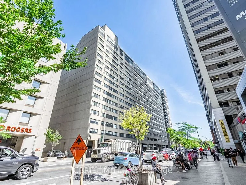 366 Bloor Street E, #5