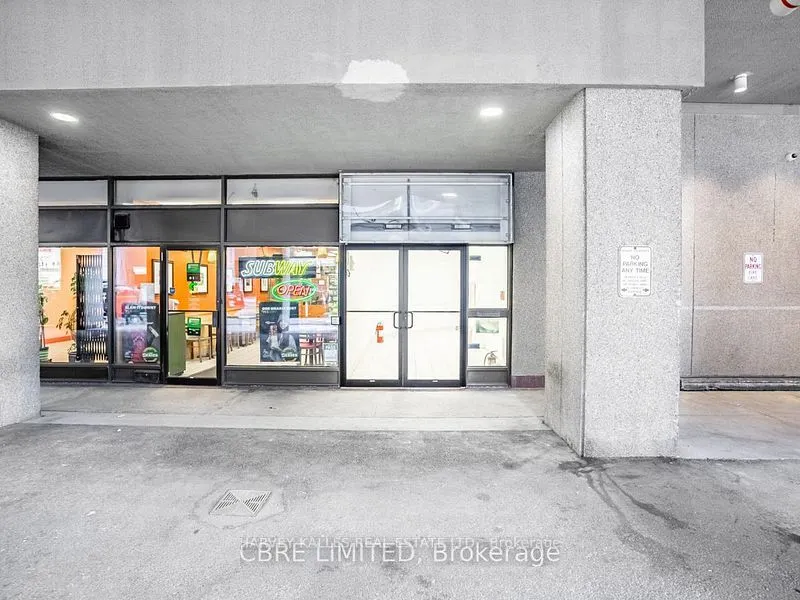 366 Bloor Street E, #5