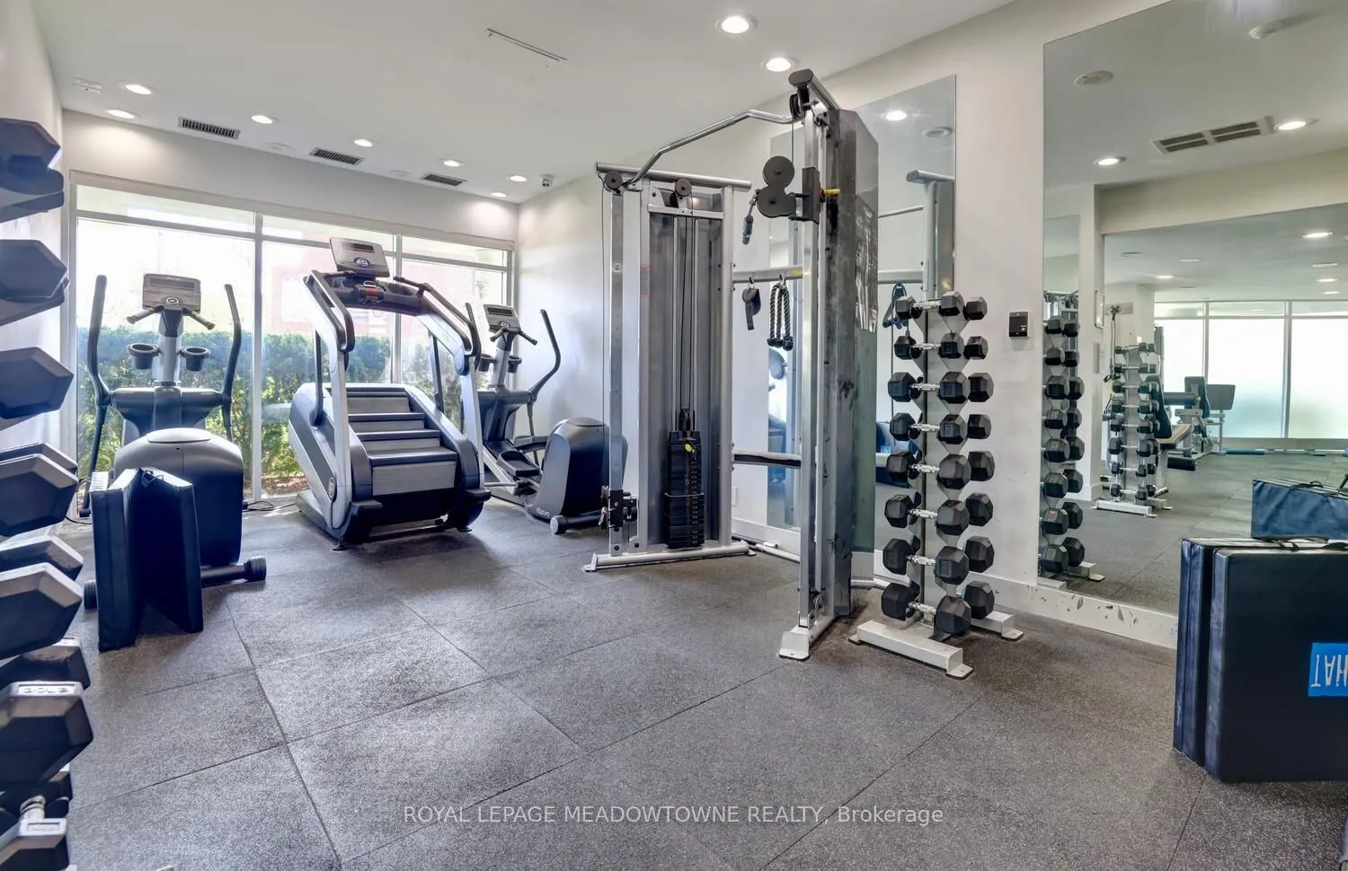 600 Queens Quay, #633