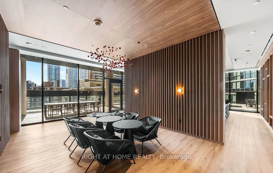 55 Charles Street E, #4308