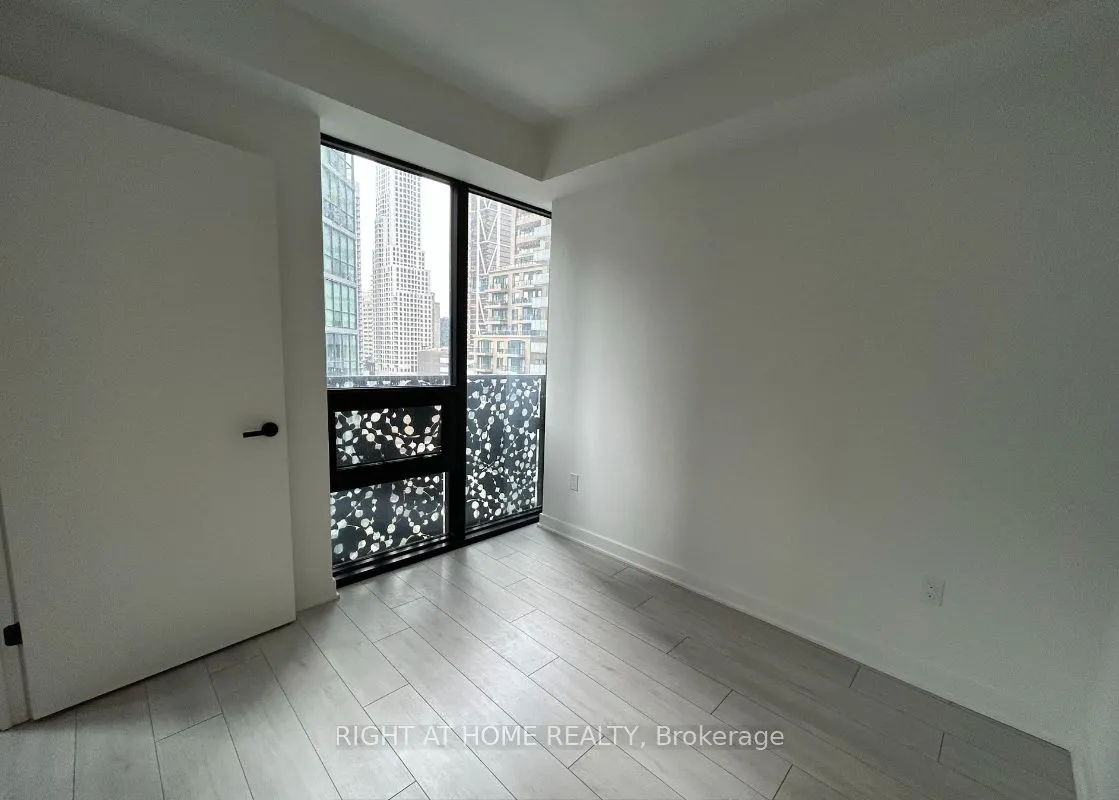 55 Charles Street E, #4308