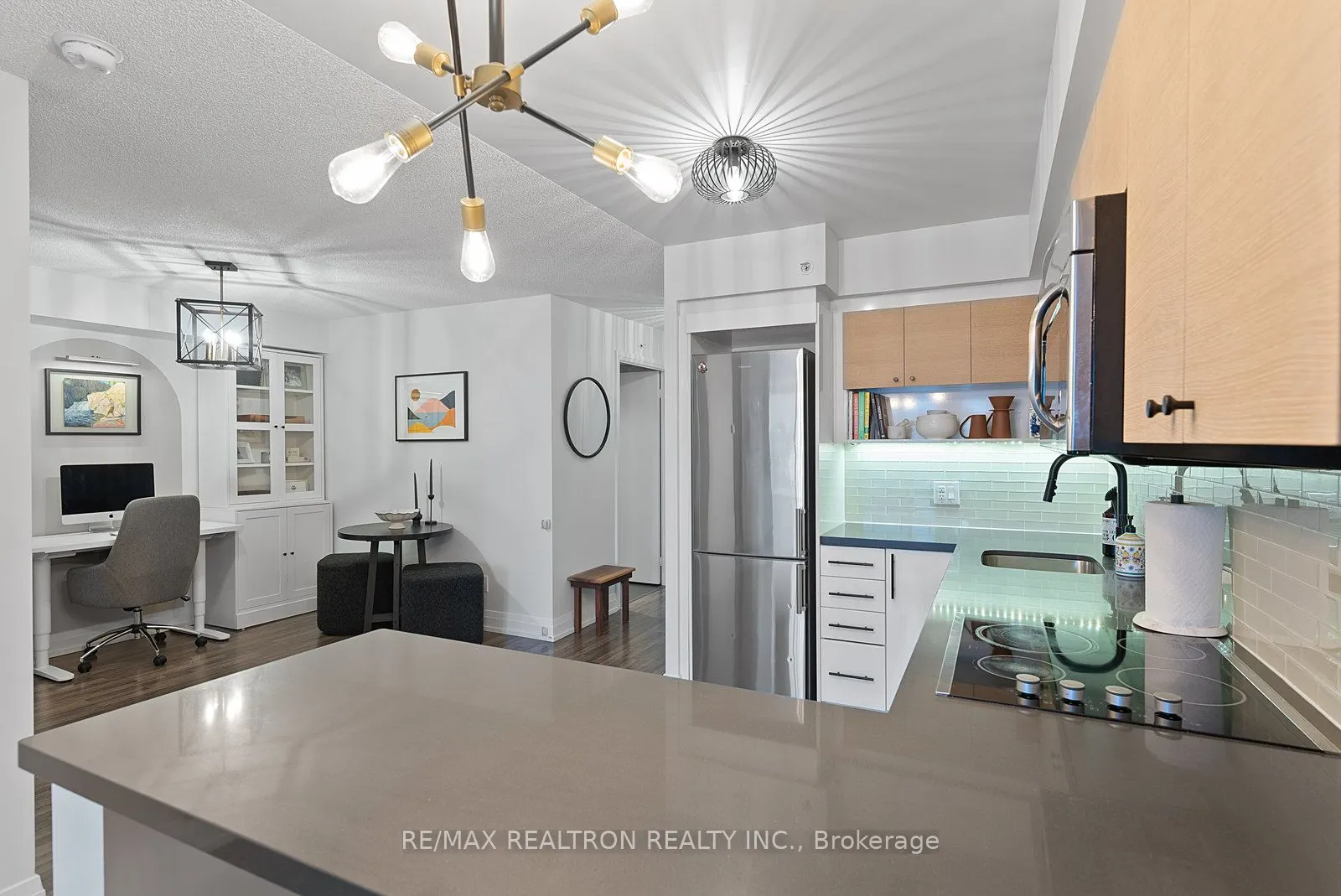 555 Wilson Avenue, #E510