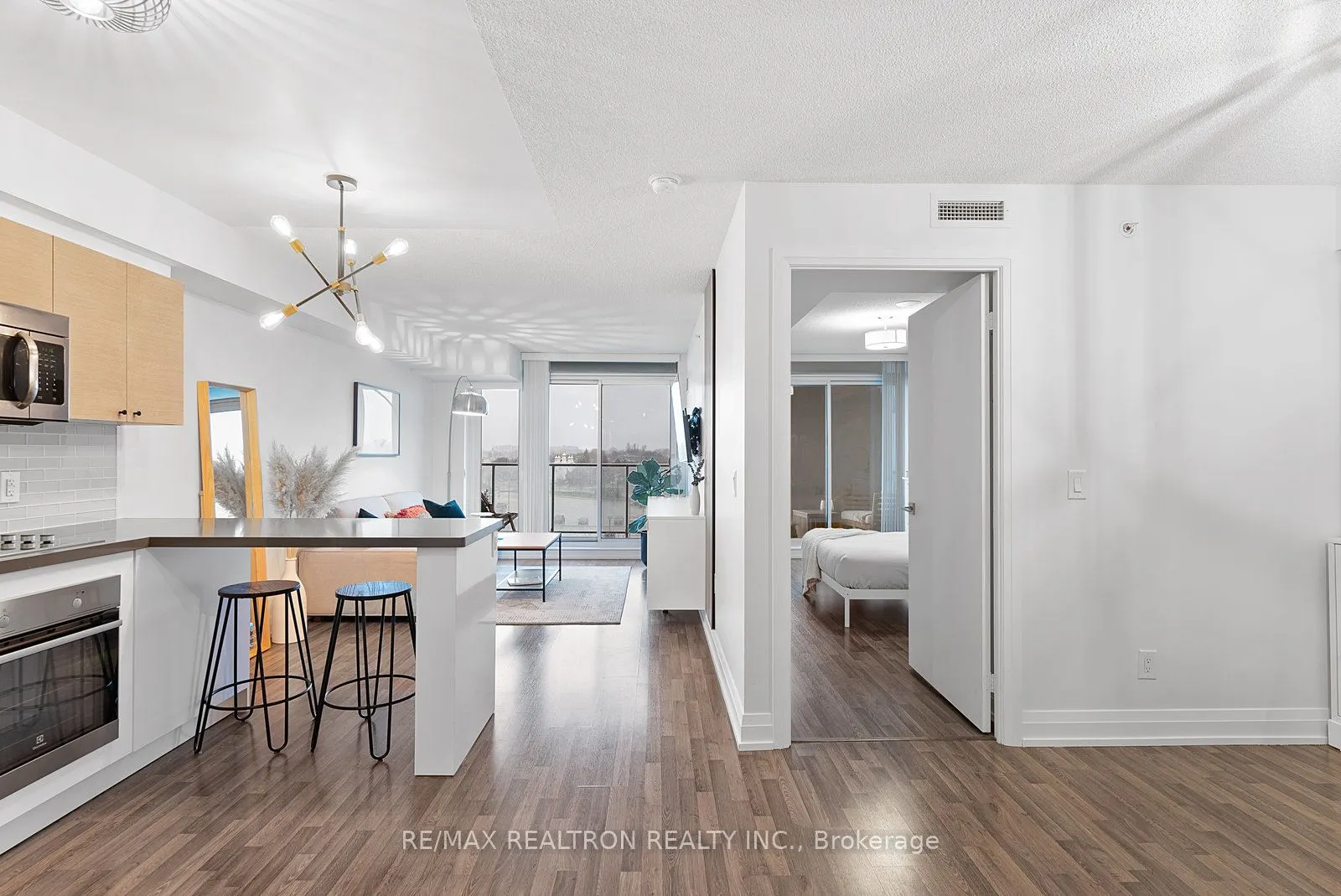 555 Wilson Avenue, #E510