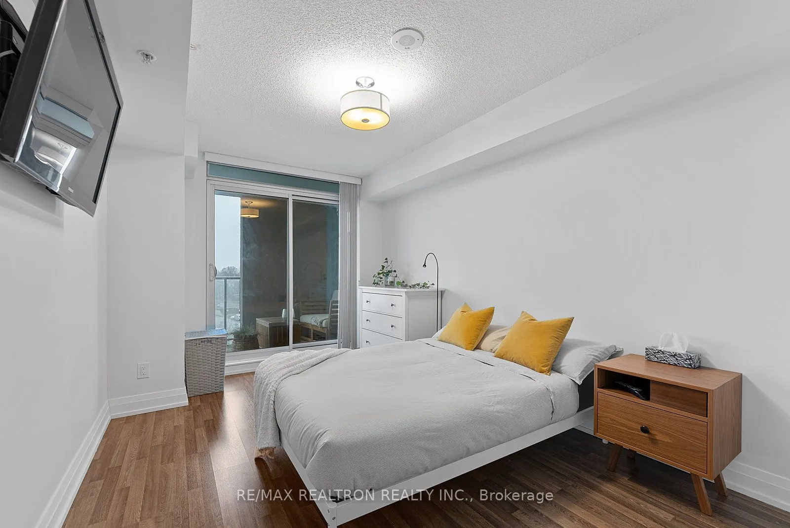 555 Wilson Avenue, #E510