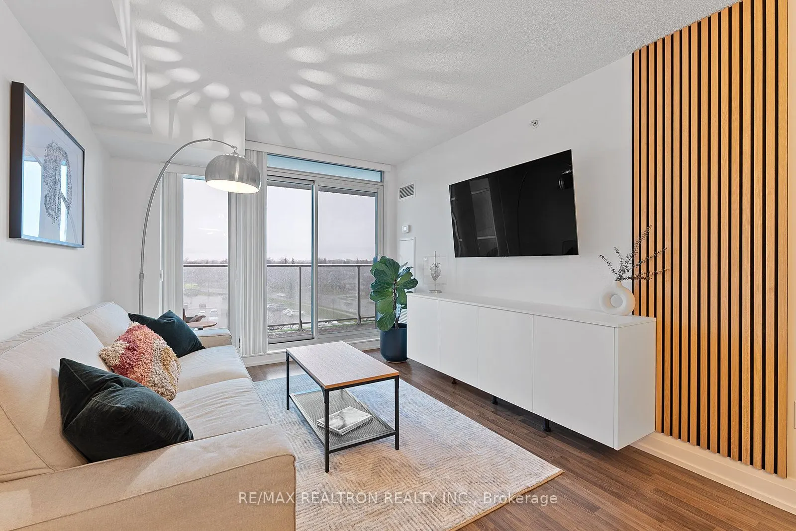 555 Wilson Avenue, #E510