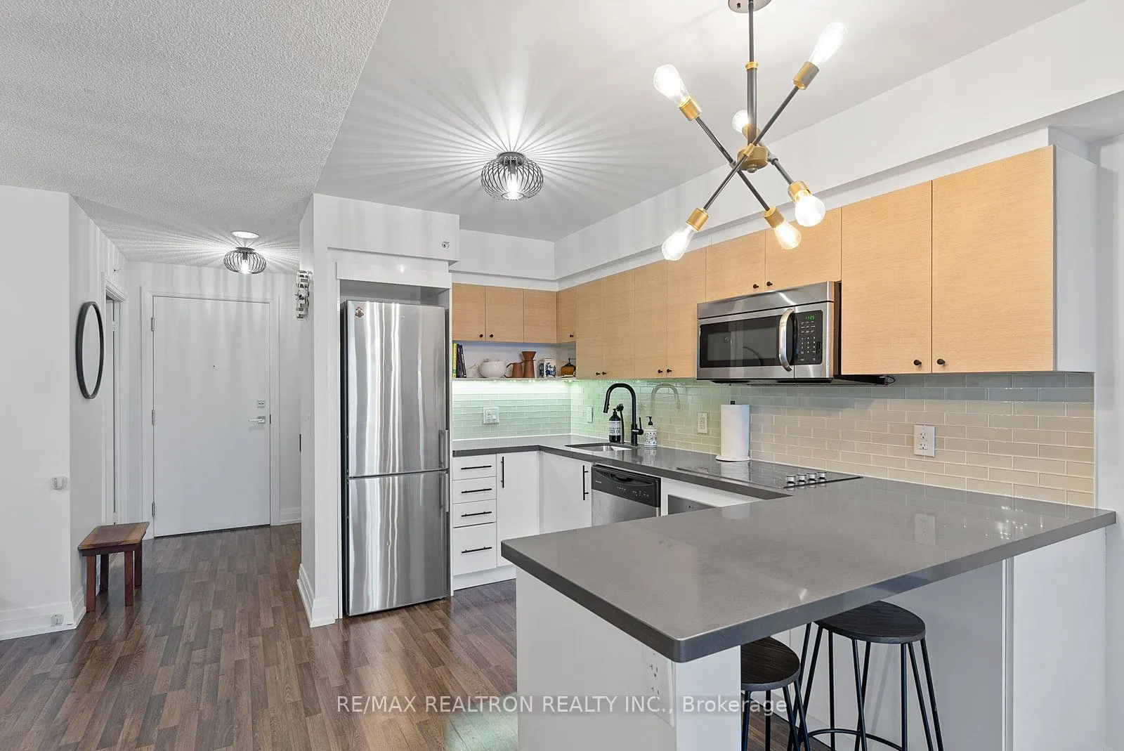 555 Wilson Avenue, #E510